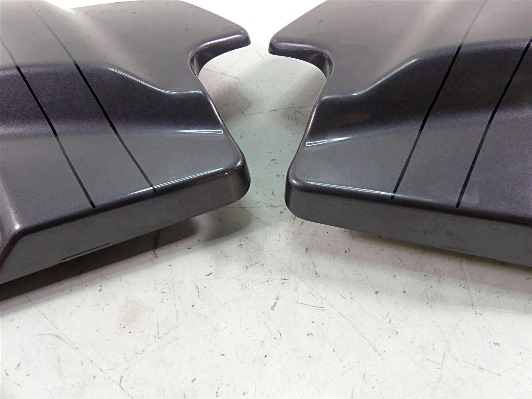 2015 Harley Touring FLHXS Street Glide Side Cover Fairing Set 66048-09A 66250-09 {{ shop.shopifyCountryName }} - Mototech271