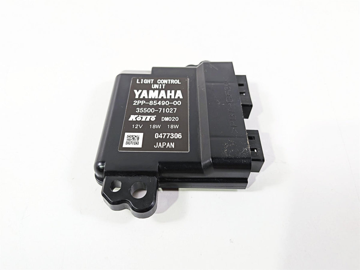 2022 Yamaha YZF R1 R1M RN65 Light Control Unit Module 2PP-85490-00-Mototech271