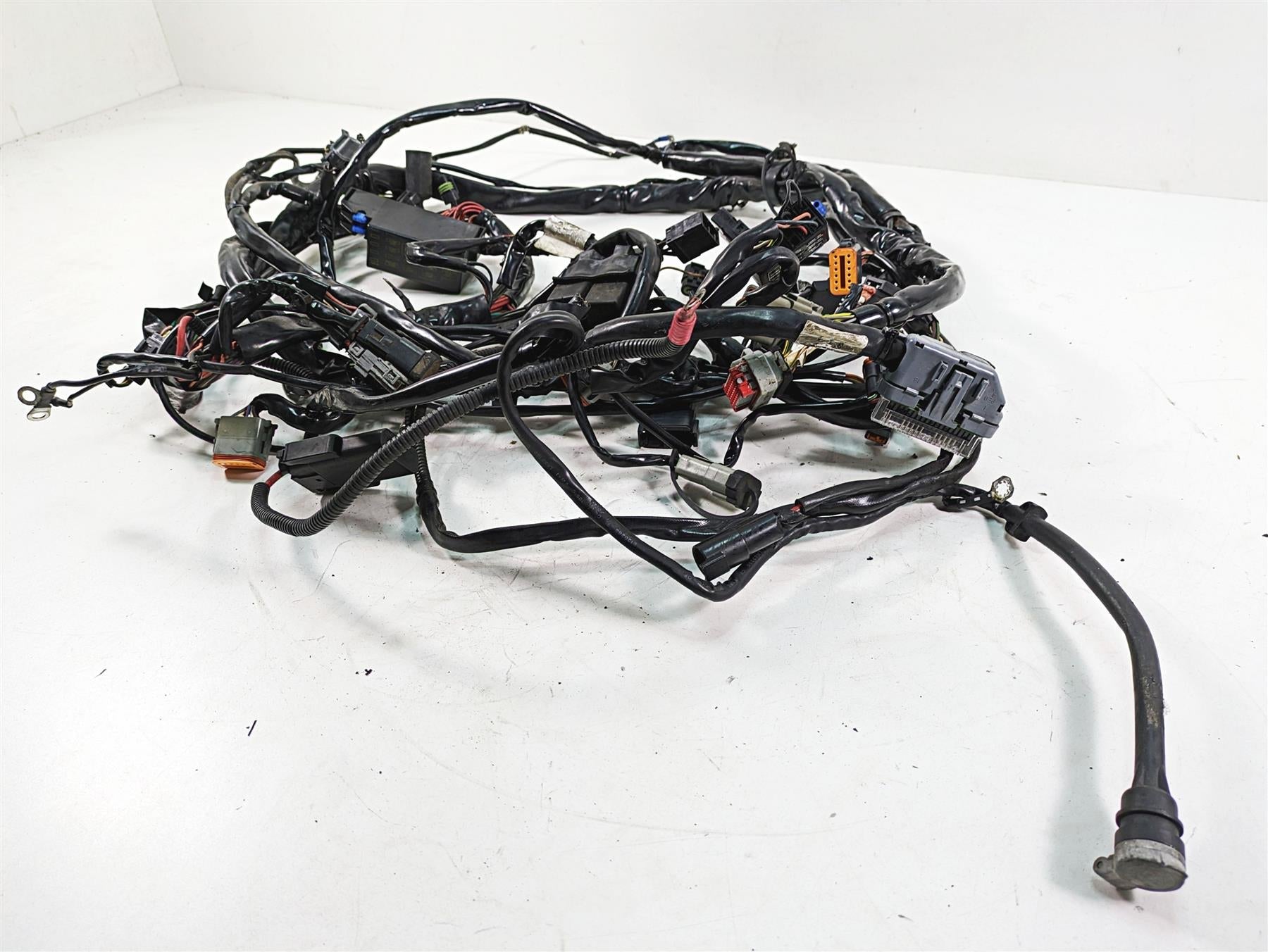2005 Harley Touring FLHTCUI Electra Glide Main Wiring Harness Loom 70985-05 {{ shop.shopifyCountryName }} - Mototech271