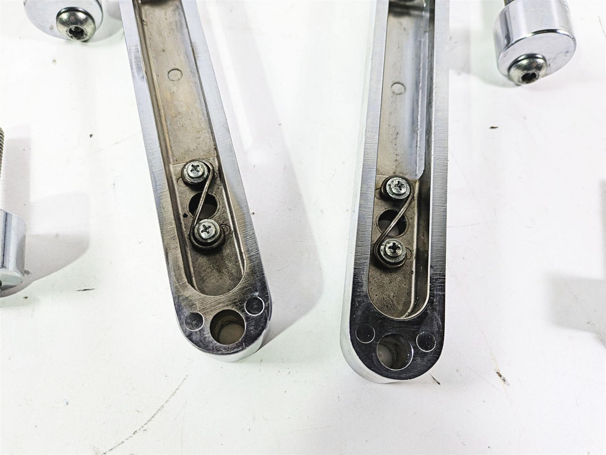 2004 Harley Softail FLSTF Fat Boy Saddlebag Quick Connect Mount Kit {{ shop.shopifyCountryName }} - Mototech271