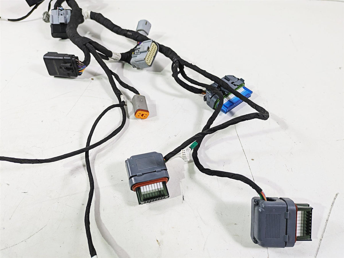 2019 Indian Chieftain Limited Front Nose Wiring Harness Loom No Cuts 2414627 {{ shop.shopifyCountryName }} - Mototech271