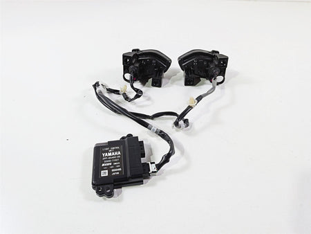 2024 Yamaha YZF R1 RN65 Headlight Head Lamp Lens & Module Set B3L-84300-00-00 {{ shop.shopifyCountryName }} - Mototech271
