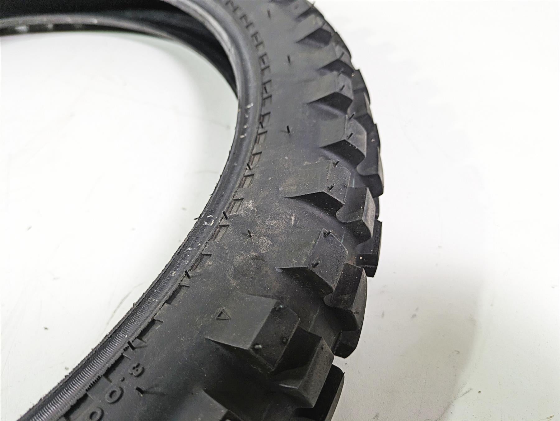 Used Motorcycle IRC TR8 Battle Rally Series Tire Front - 3.00-21 301700 {{ shop.shopifyCountryName }} - Mototech271