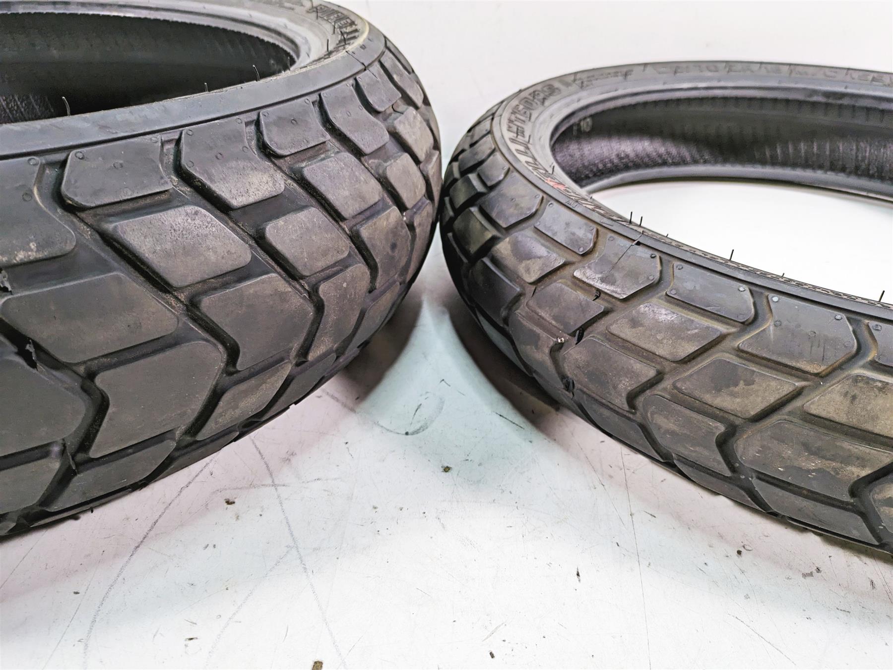 Used Front Rear Motorcylce Tire Set Pirelli MT60 2864500 {{ shop.shopifyCountryName }} - Mototech271