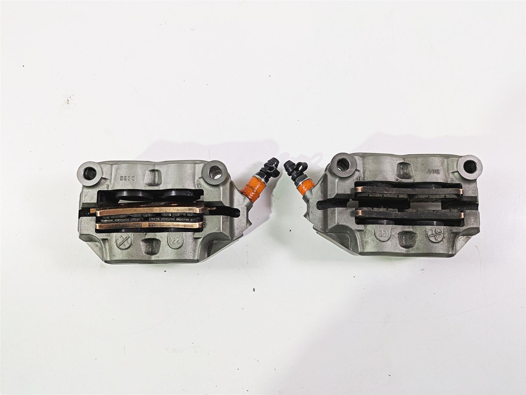 2024 Triumph Tiger 900 GT Brembo M4 Front Brake Caliper Set 101mm T2028670 {{ shop.shopifyCountryName }} - Mototech271