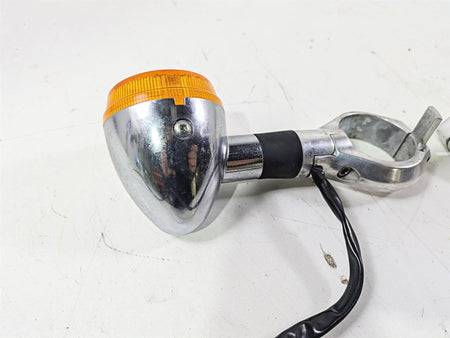 2002 Honda V-Twin VTX1800 C Front Blinker Turn Signal Set 33400-MBH-672 {{ shop.shopifyCountryName }} - Mototech271