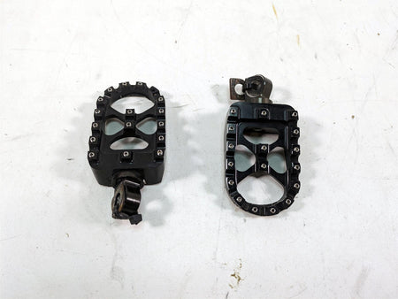 2015 Harley FXDL Dyna Low Rider Aftermarket Grip Stunt Footpeg Foot Peg Set {{ shop.shopifyCountryName }} - Mototech271