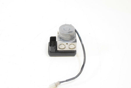 2018 Husqvarna 401 Vitpilen ABS Brake Pump Module 28542031044 {{ shop.shopifyCountryName }} - Mototech271