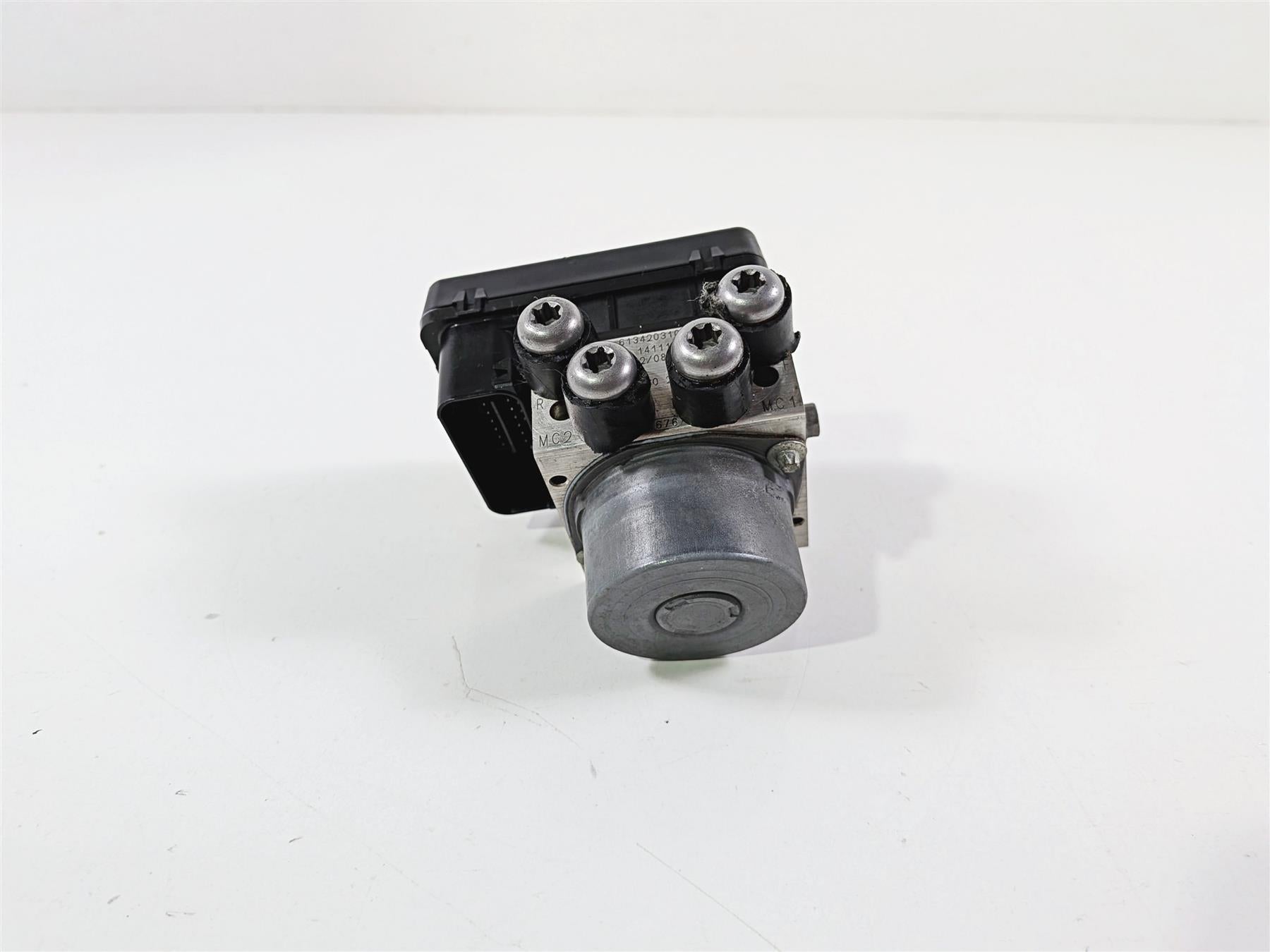 2015 KTM 1290 R Super Duke Abs Brake Control Module Pump 61342031000 61342031044-Mototech271