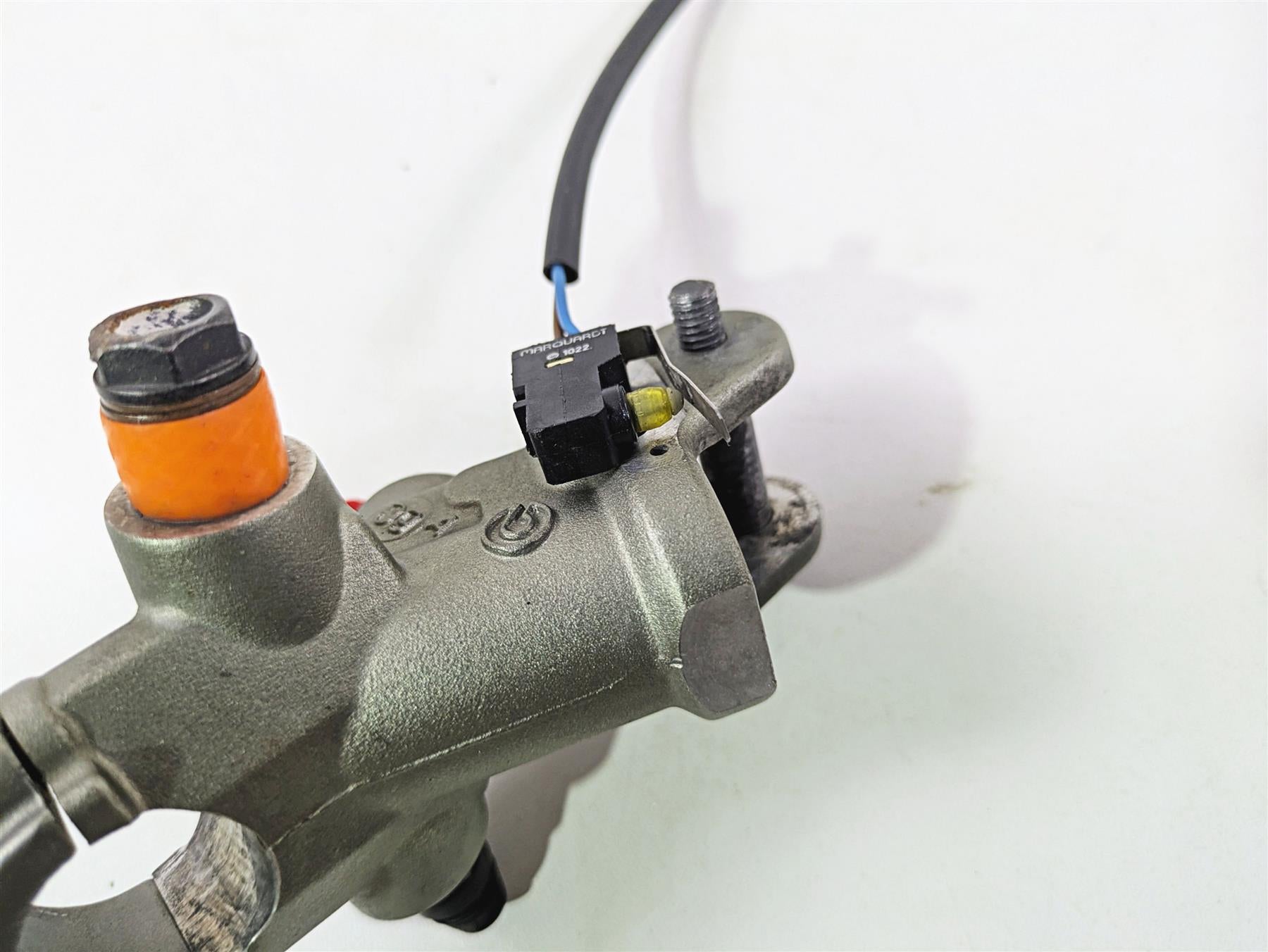 2010 Ducati Streetfighter 1098 S Clutch Radial Master Cylinder - Read 63040481A {{ shop.shopifyCountryName }} - Mototech271