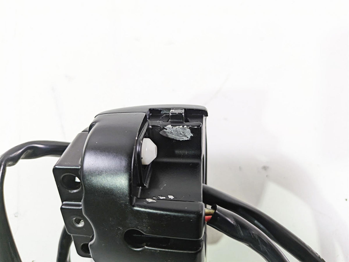 2017 Harley FLS Softail Slim Right Hand Start Stop Control Switch 71500297 {{ shop.shopifyCountryName }} - Mototech271