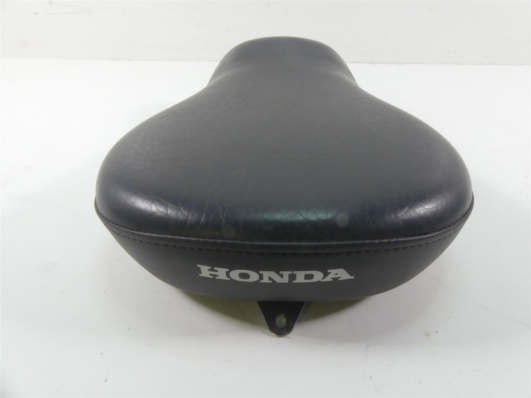 2009 Honda VTX1300 Touring Rear Passenger Pillion Saddle Seat 77300-MEA-670 {{ shop.shopifyCountryName }} - Mototech271