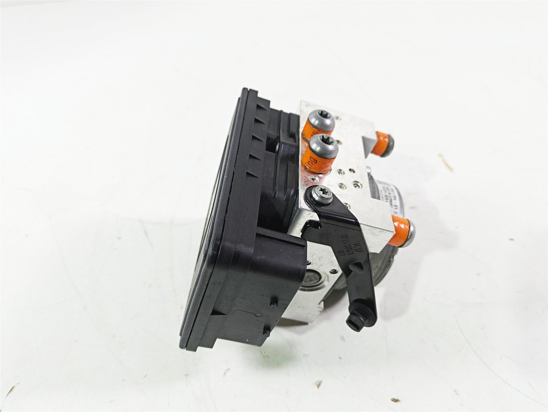 2016 BMW S1000RR K46 Abs Brake Pump Unit Module 34518561705 34518566956 {{ shop.shopifyCountryName }} - Mototech271