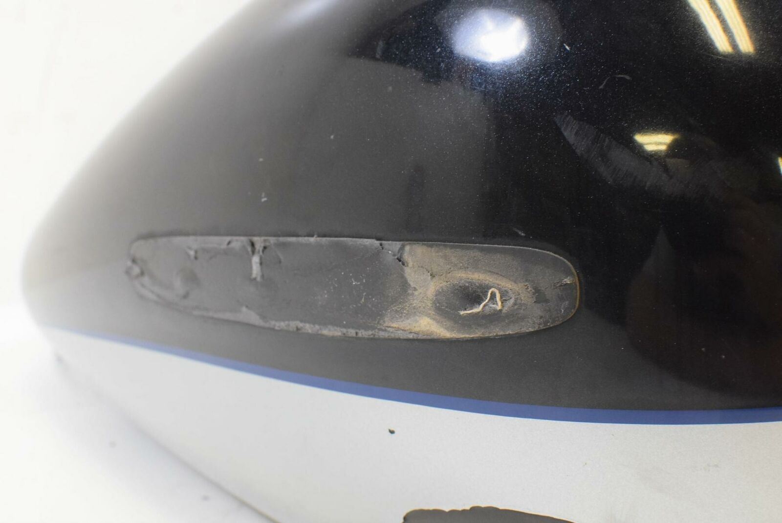 2012 Harley Touring FLHTK Electra Glide Fuel Petrol Gas Tank -dented 61356-08 {{ shop.shopifyCountryName }} - Mototech271
