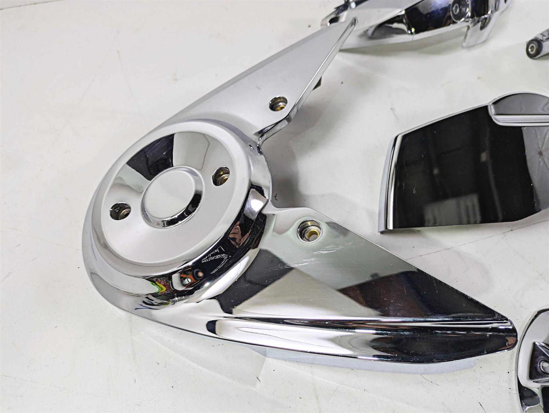 2007 Yamaha XVS1300 V-Star Tour Chrome Cover Fairing Set 3D8-15418-00-00 {{ shop.shopifyCountryName }} - Mototech271