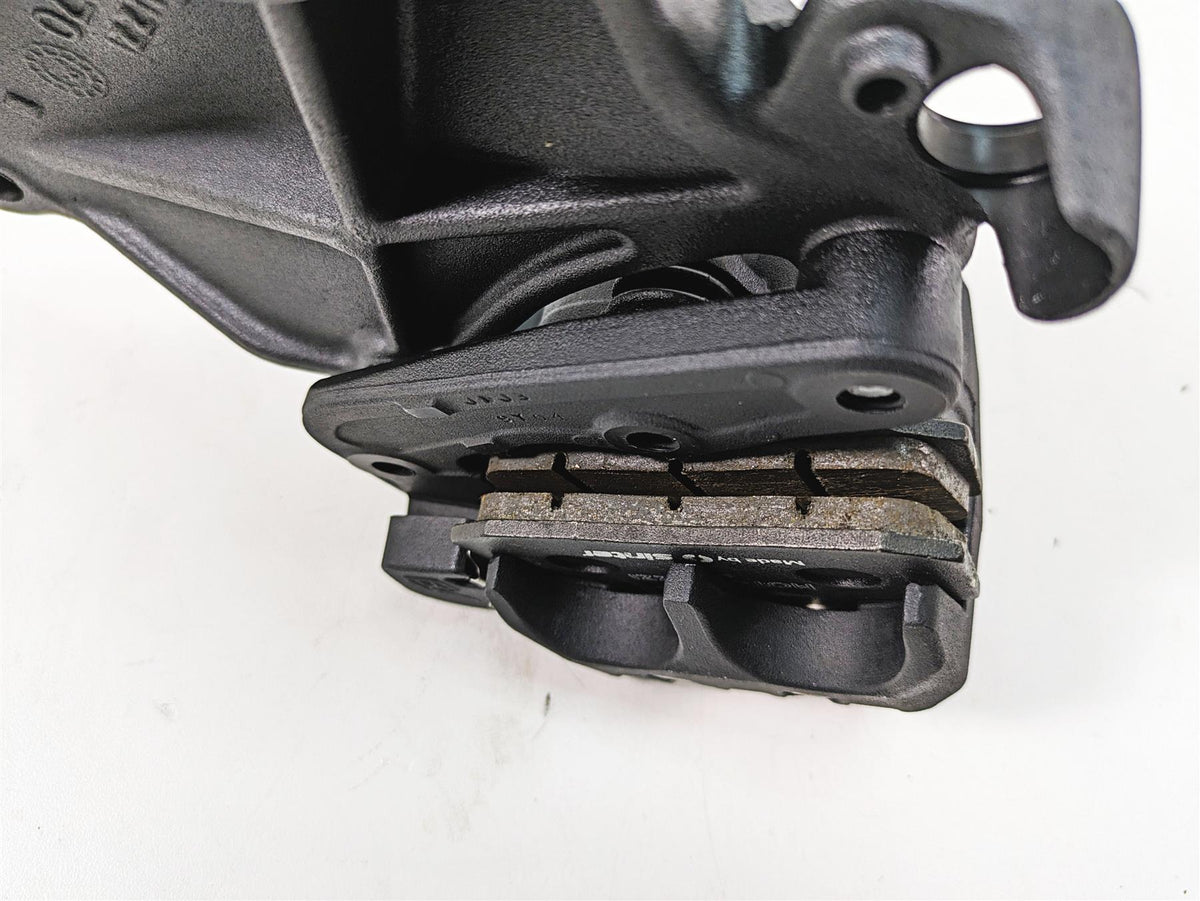 2020 Moto Guzzi V85 TT Adventure Nice Rear Brake Caliper & Bracket 2B000525 {{ shop.shopifyCountryName }} - Mototech271