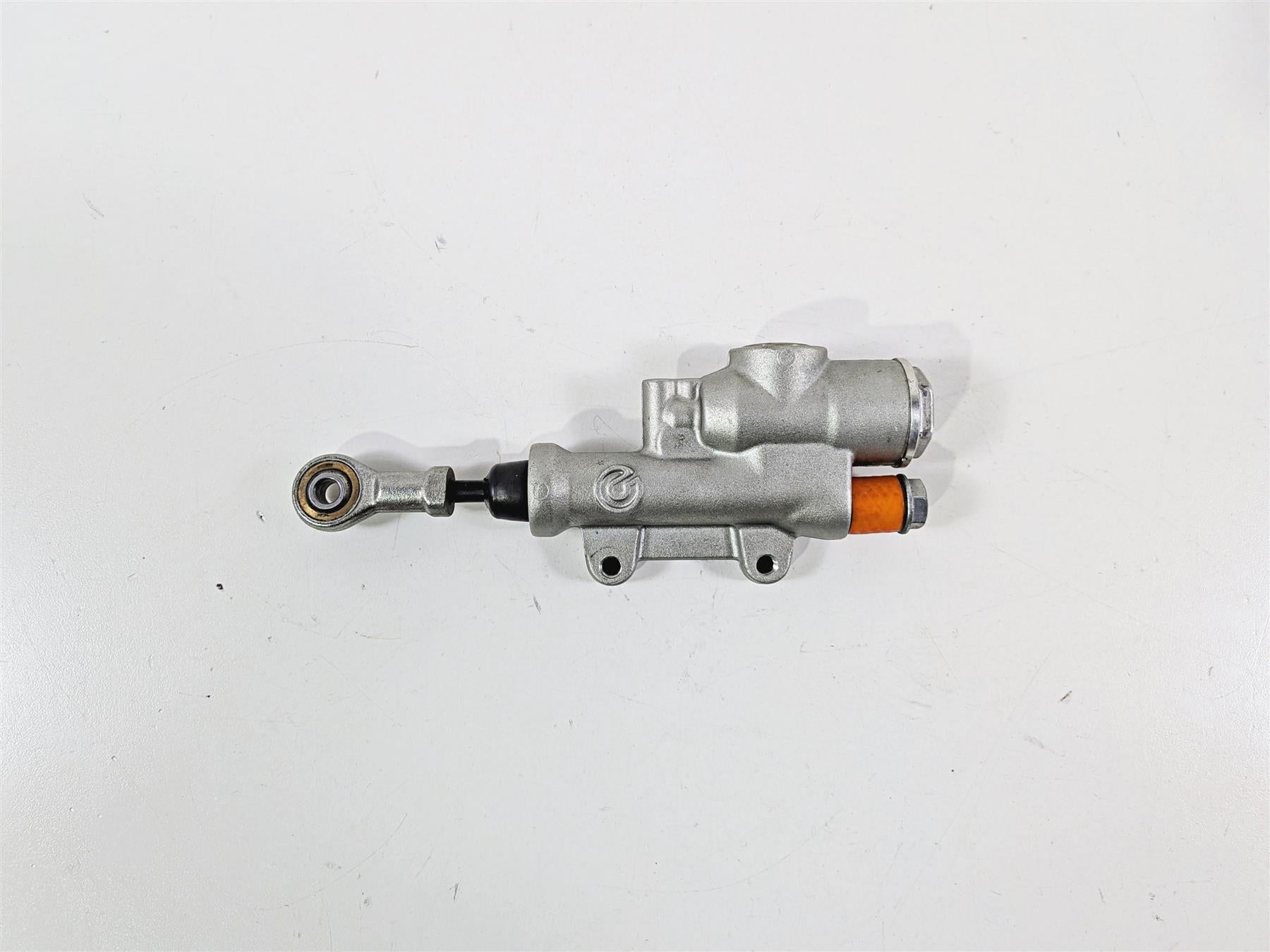 2018 Aprilia RSV4 RR Rear Brake Master Cylinder Brembo B044586 {{ shop.shopifyCountryName }} - Mototech271