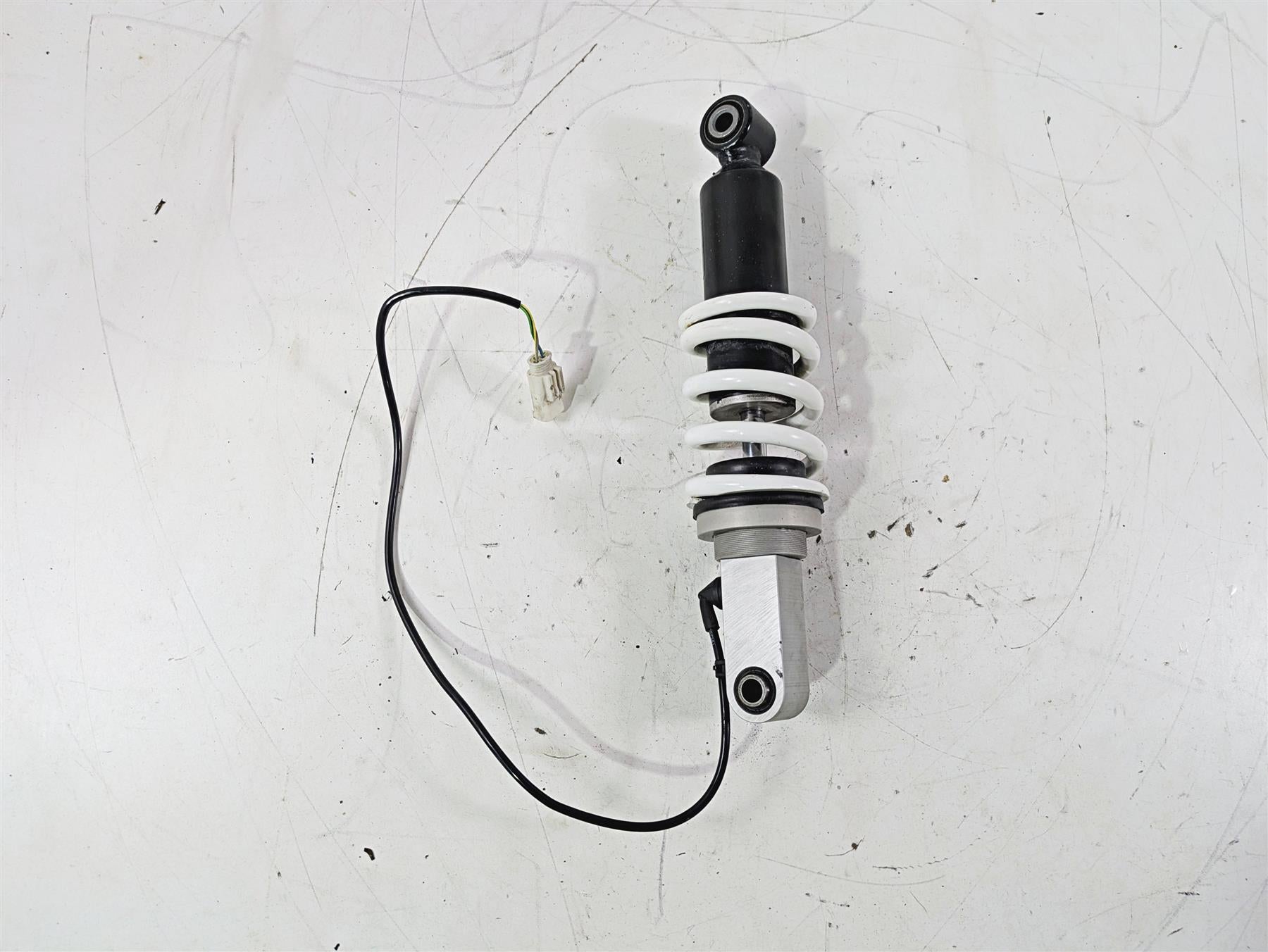 2015 BMW K1600 GT K48 ESA Front Shock Damper 11.06.9D.08 31427721120 {{ shop.shopifyCountryName }} - Mototech271