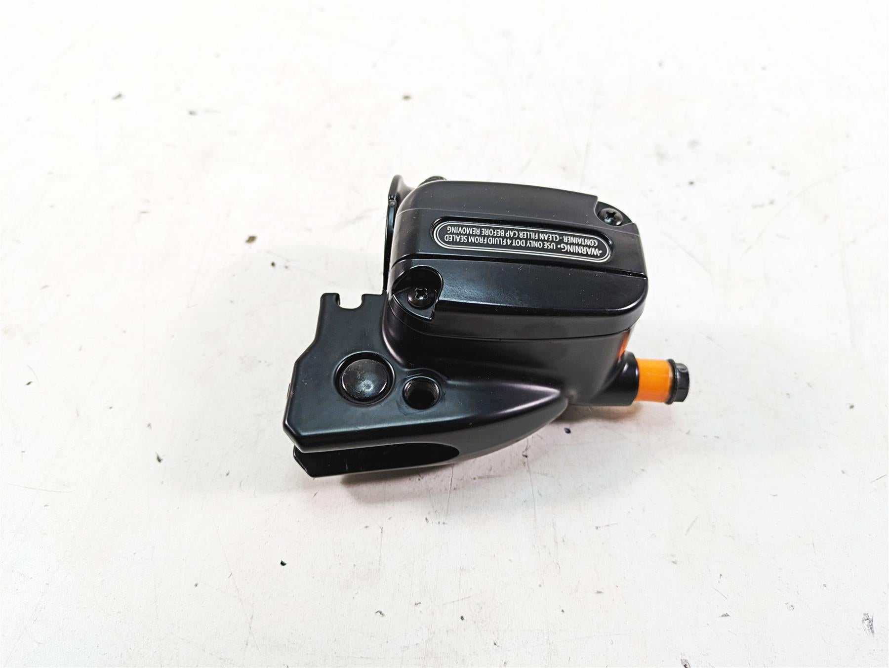 2015 Harley Touring FLHXS Street Glide Front Brake Master Cylinder 44551-08F {{ shop.shopifyCountryName }} - Mototech271