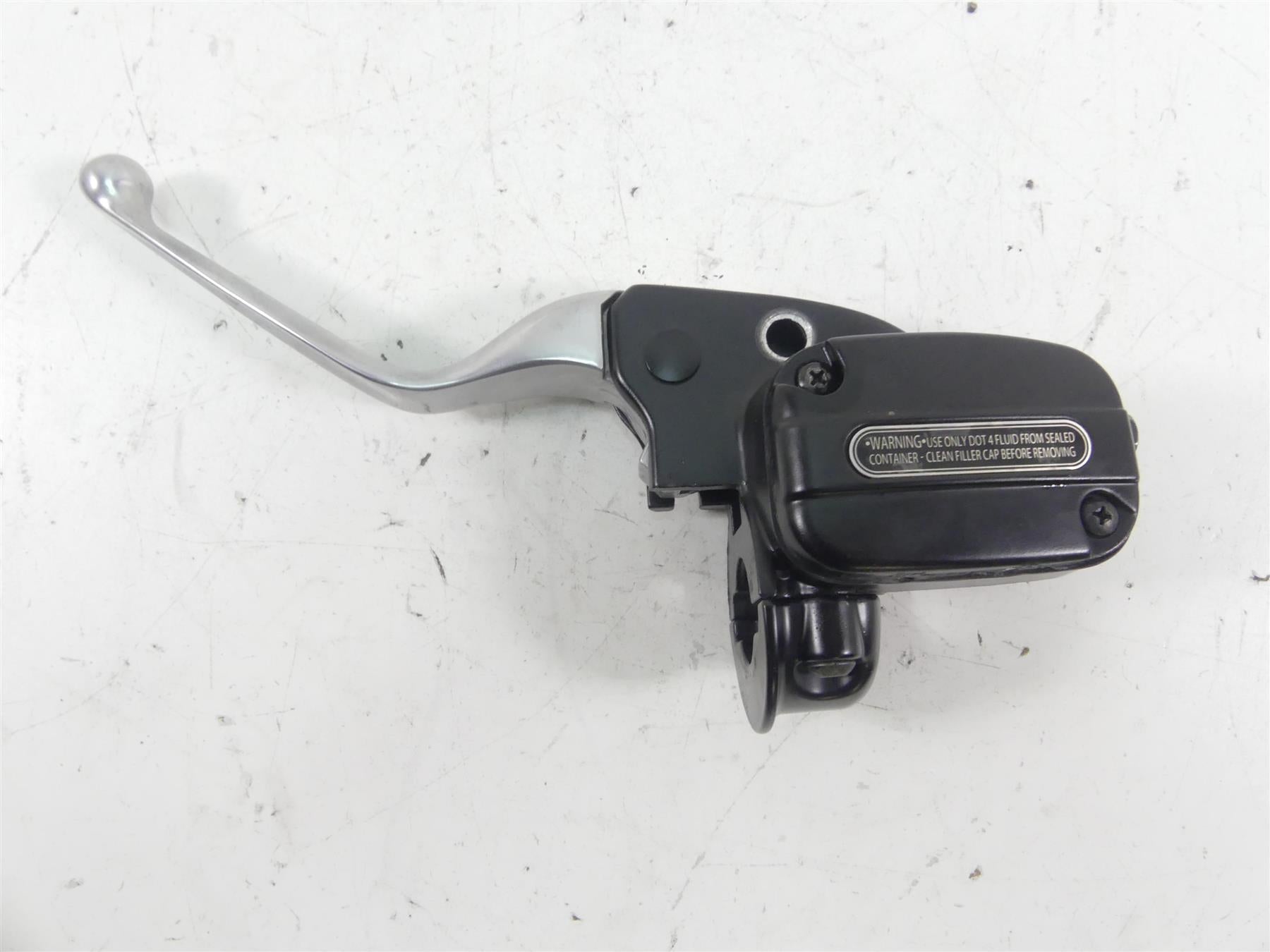 2012 Harley VRSCF Muscle Rod Clutch Master Cylinder 11/16" + Lever 38744-09B {{ shop.shopifyCountryName }} - Mototech271