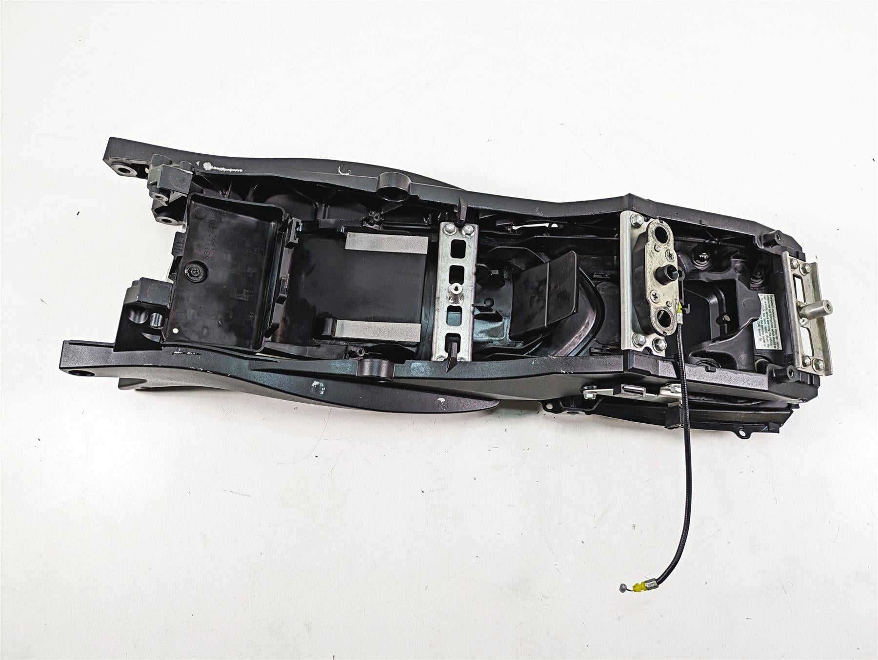2009 Suzuki GSXR750 K9 Rear Subframe Sub Frame & Inner Fender 41211-37H00-YUG {{ shop.shopifyCountryName }} - Mototech271