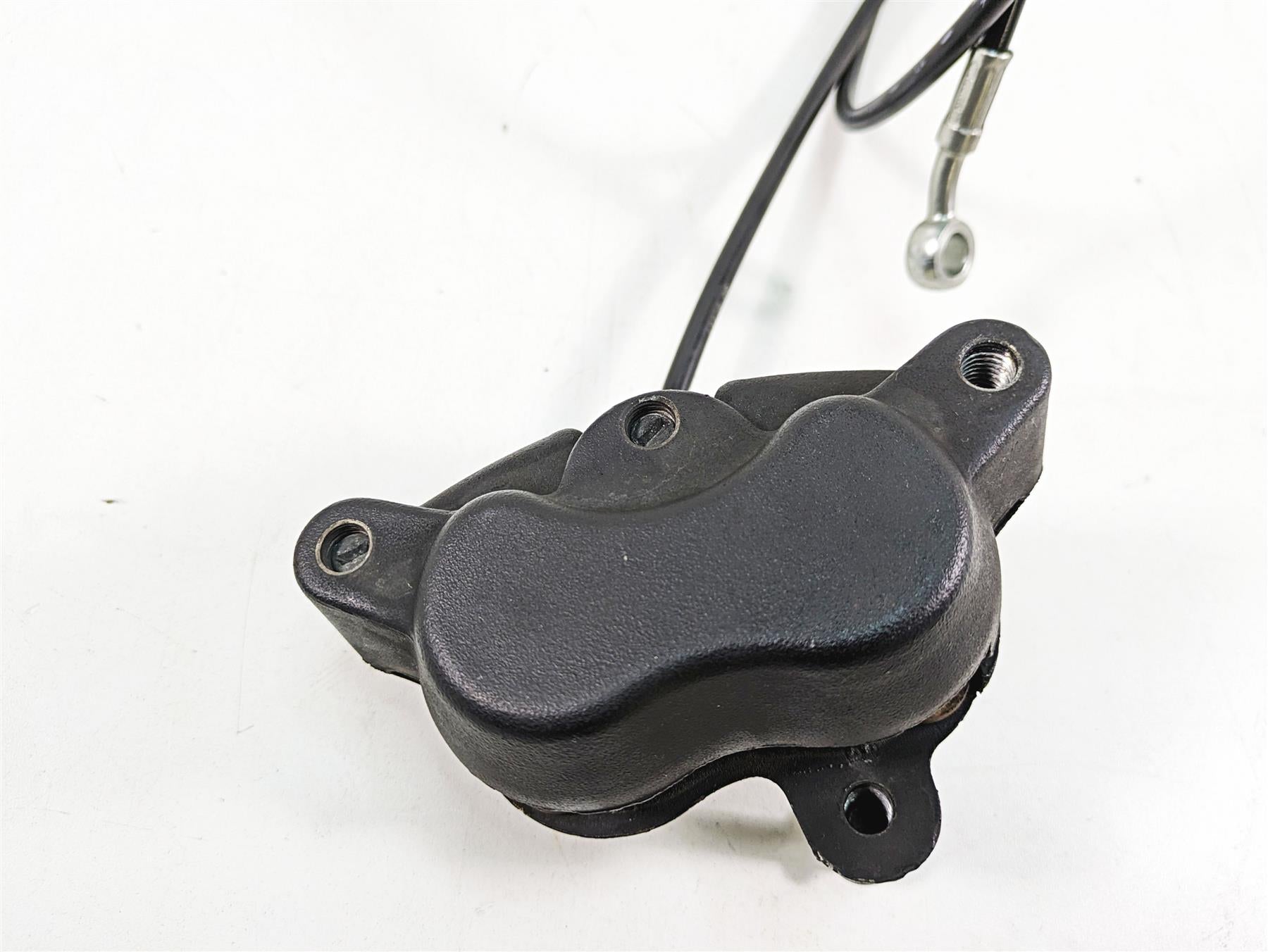 2012 Harley FLD Dyna Switchback Front Brake Caliper + Line 41300001 {{ shop.shopifyCountryName }} - Mototech271