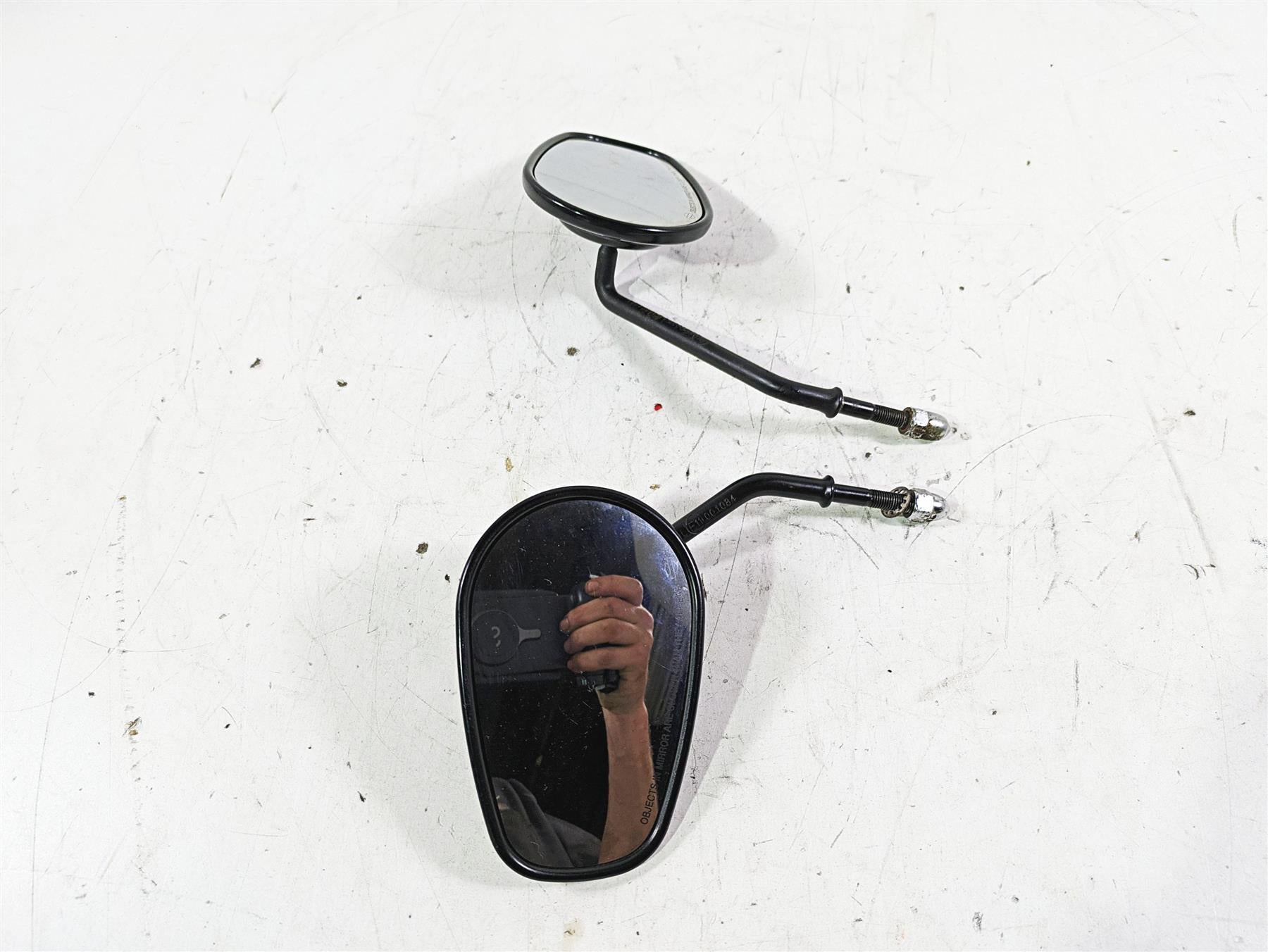 2013 Harley FXDWG Dyna Wide Glide Rear View Mirror Set 91909-03B 91910-03B {{ shop.shopifyCountryName }} - Mototech271