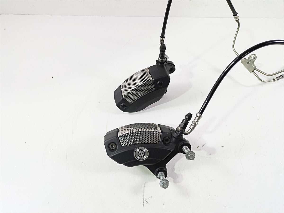 2009 Harley Touring FLHX Street Glide Front Brake Caliper Set 43027-08 44023-08 {{ shop.shopifyCountryName }} - Mototech271