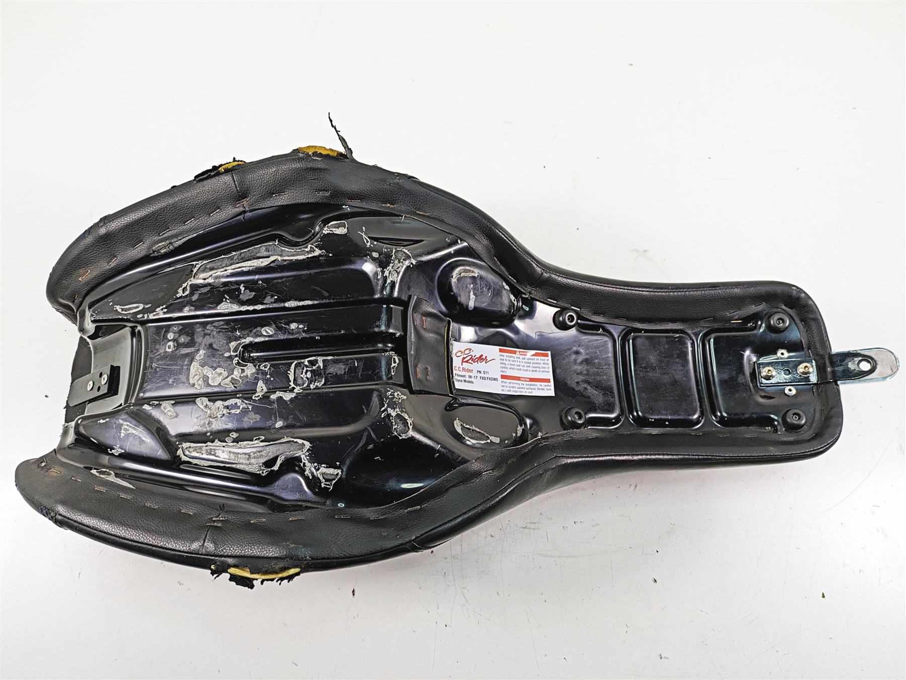 2015 Harley FXDL Dyna Low Rider C.C.Rider Step Up Seat Saddle - Read S11 {{ shop.shopifyCountryName }} - Mototech271