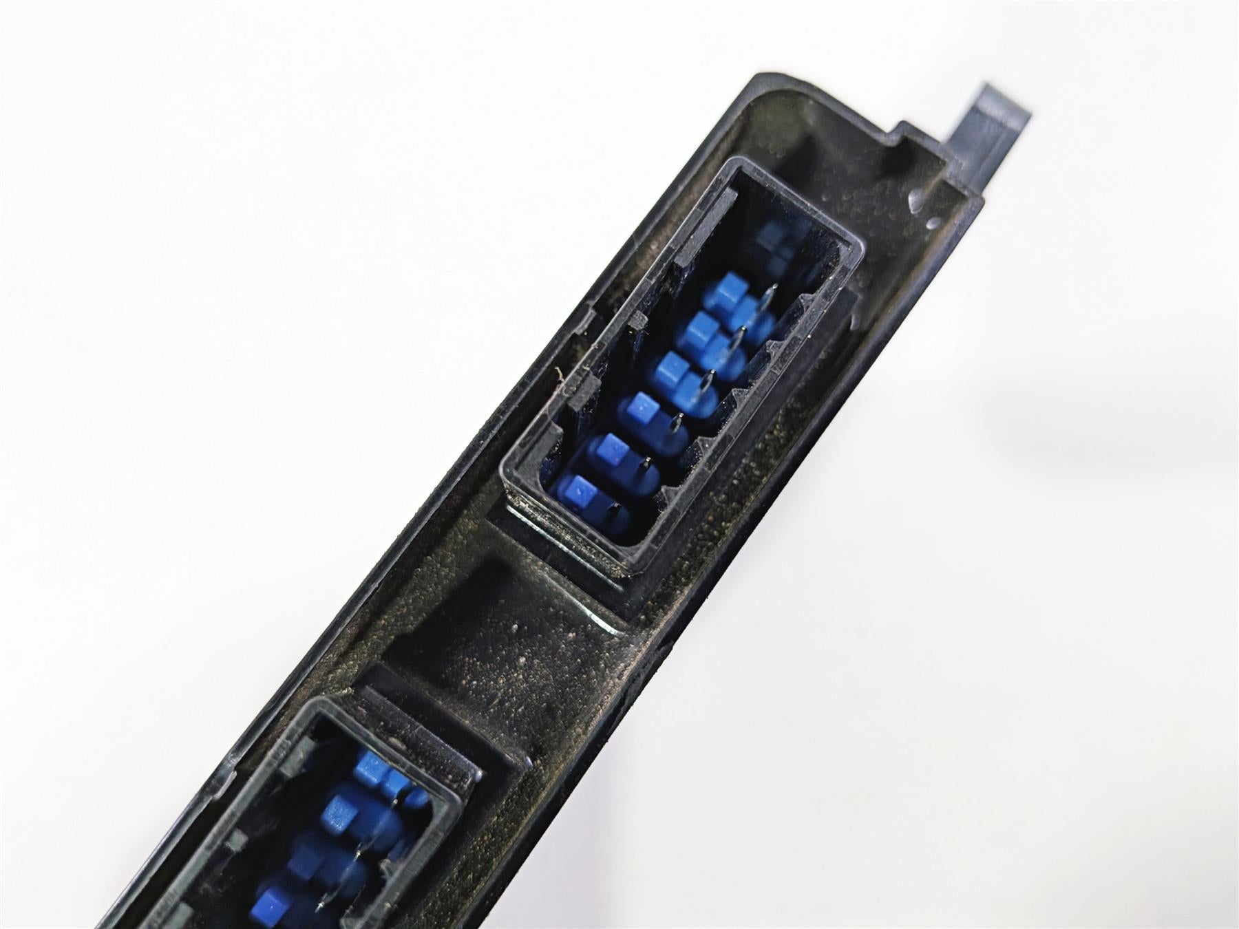 2025 Yamaha YZF R7 Light Control Unit Module Black Box - Tested BEB-85490-01 {{ shop.shopifyCountryName }} - Mototech271