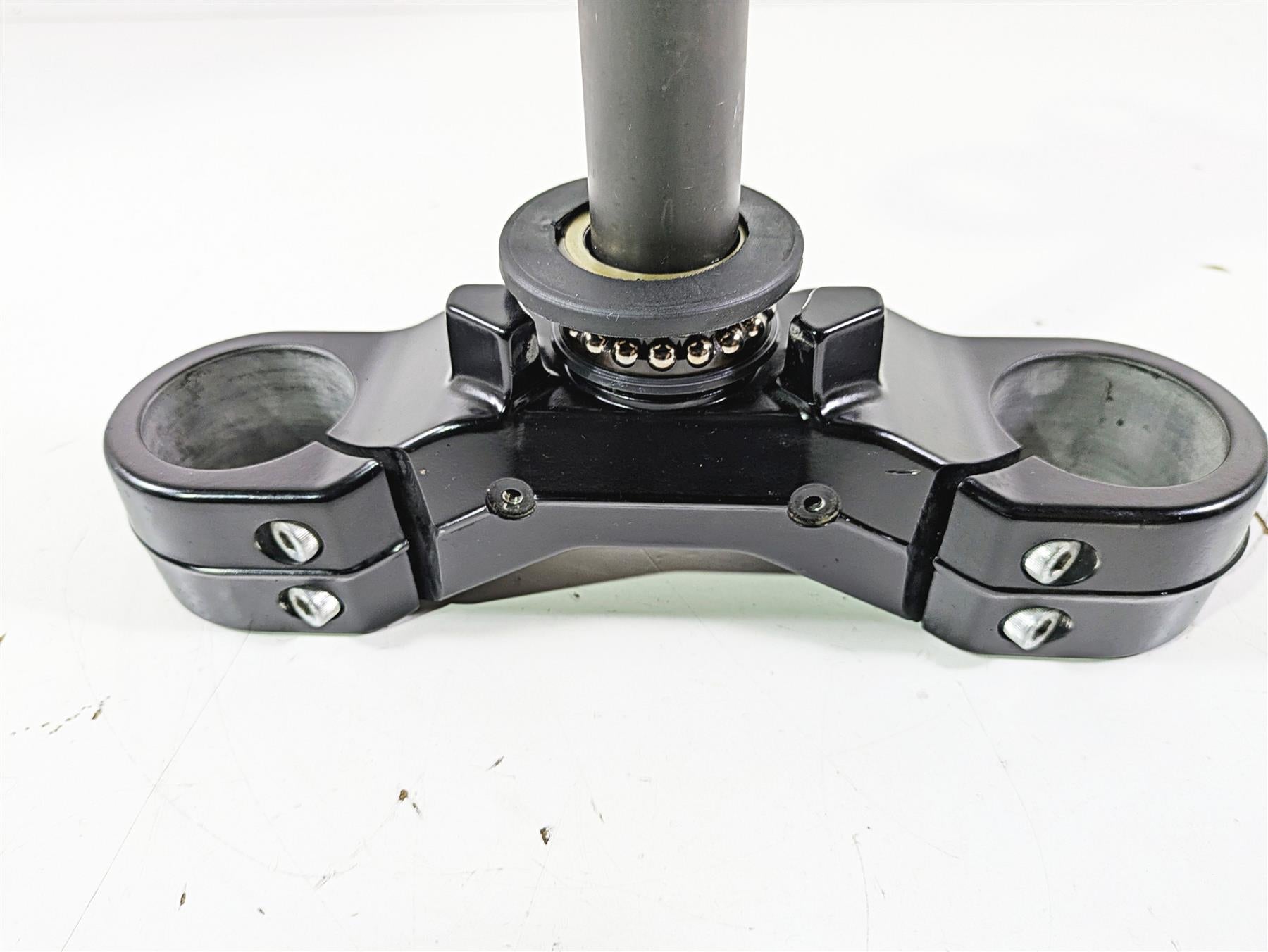 2016 Moto Guzzi Stelvio 1200 8V NTX Upper & Lower Triple Tree Set 886202 886199 {{ shop.shopifyCountryName }} - Mototech271