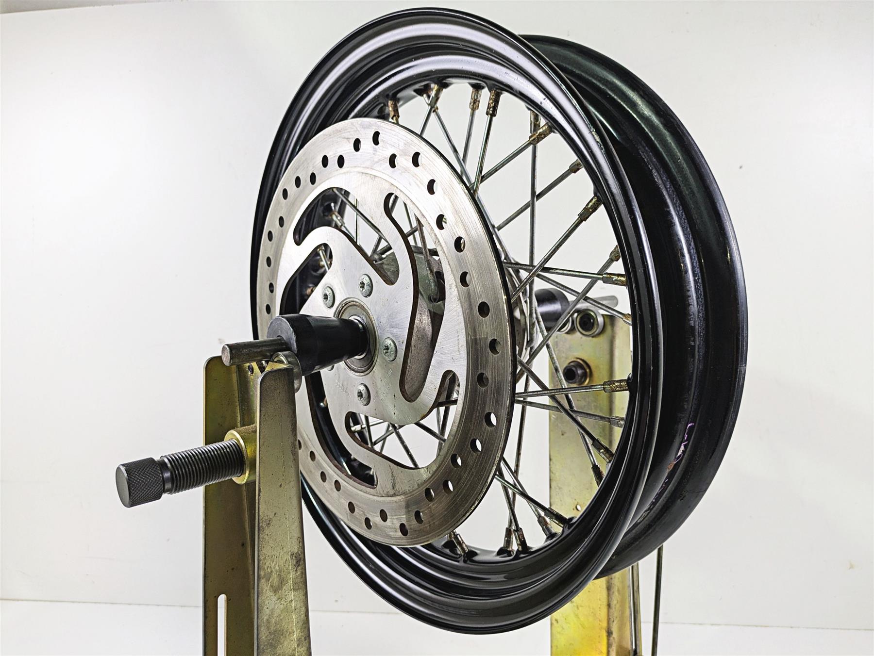 2018 Harley FLHCS Softail Heritage 115th 16x3 Front Wheel Rim & Cover 43300489