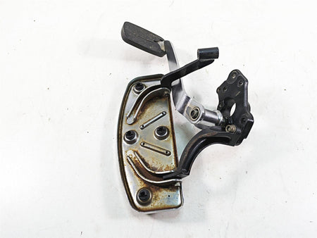 2010 Harley Touring FLHTCU Electra Glide Right Floorboard + Brake Pedal 50621-06 {{ shop.shopifyCountryName }} - Mototech271