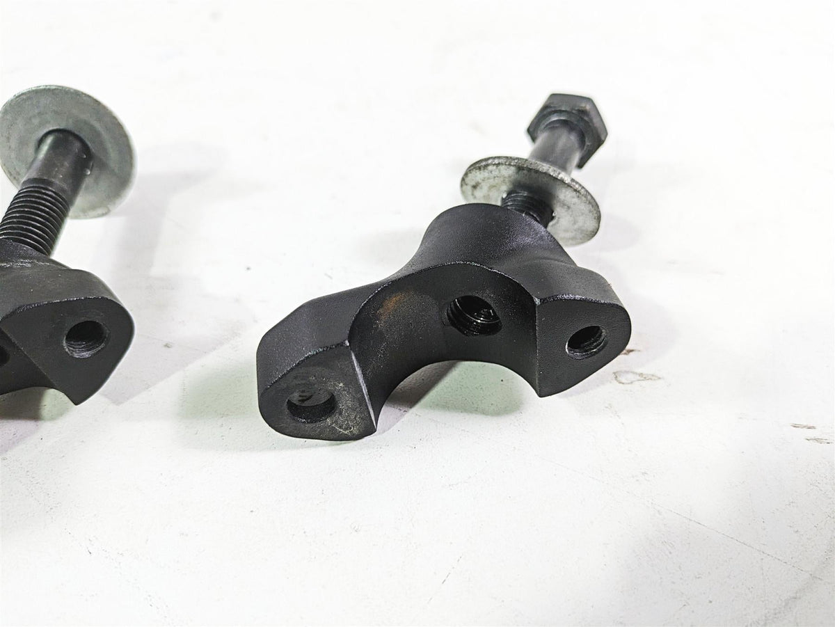 2018 Indian Chieftain Dark Horse Handlebar Riser Holder 5139656 {{ shop.shopifyCountryName }} - Mototech271