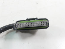 Load image into Gallery viewer, 2004 Harley FXDWGI Dyna Wide Glide Vance Hines Fuelpak Injection Module 61005B | Mototech271
