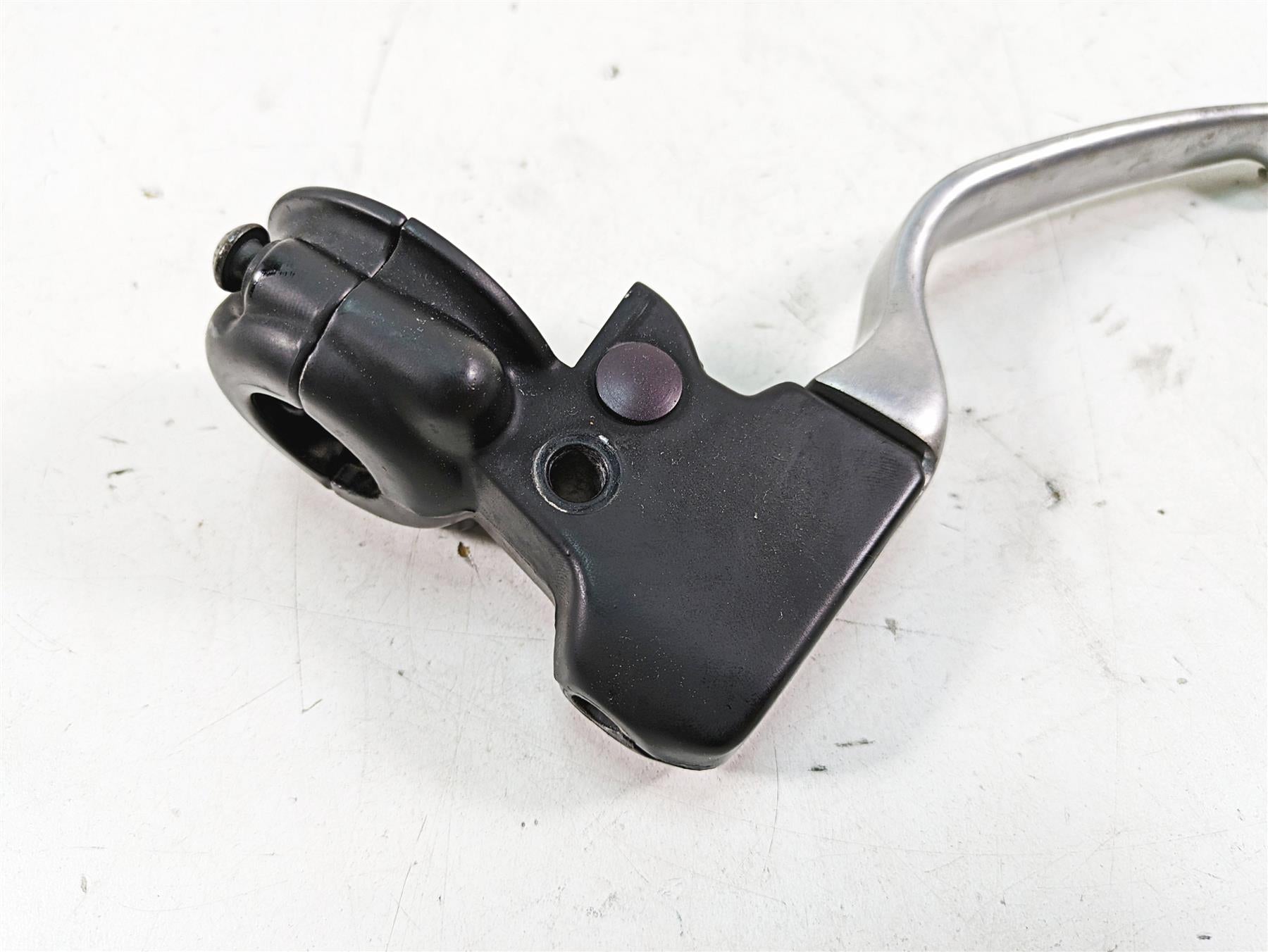 2011 Harley Touring FLHR Road King Clutch Perch & Lever 38700-08A 45080-08A {{ shop.shopifyCountryName }} - Mototech271