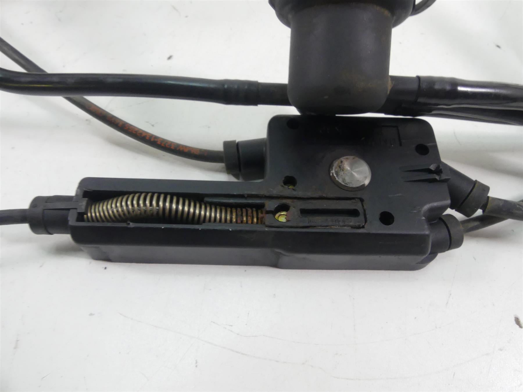 1999 BMW R1100 GS 259E Throttle Body Set & Junction Box 13542325853 13542325854 {{ shop.shopifyCountryName }} - Mototech271