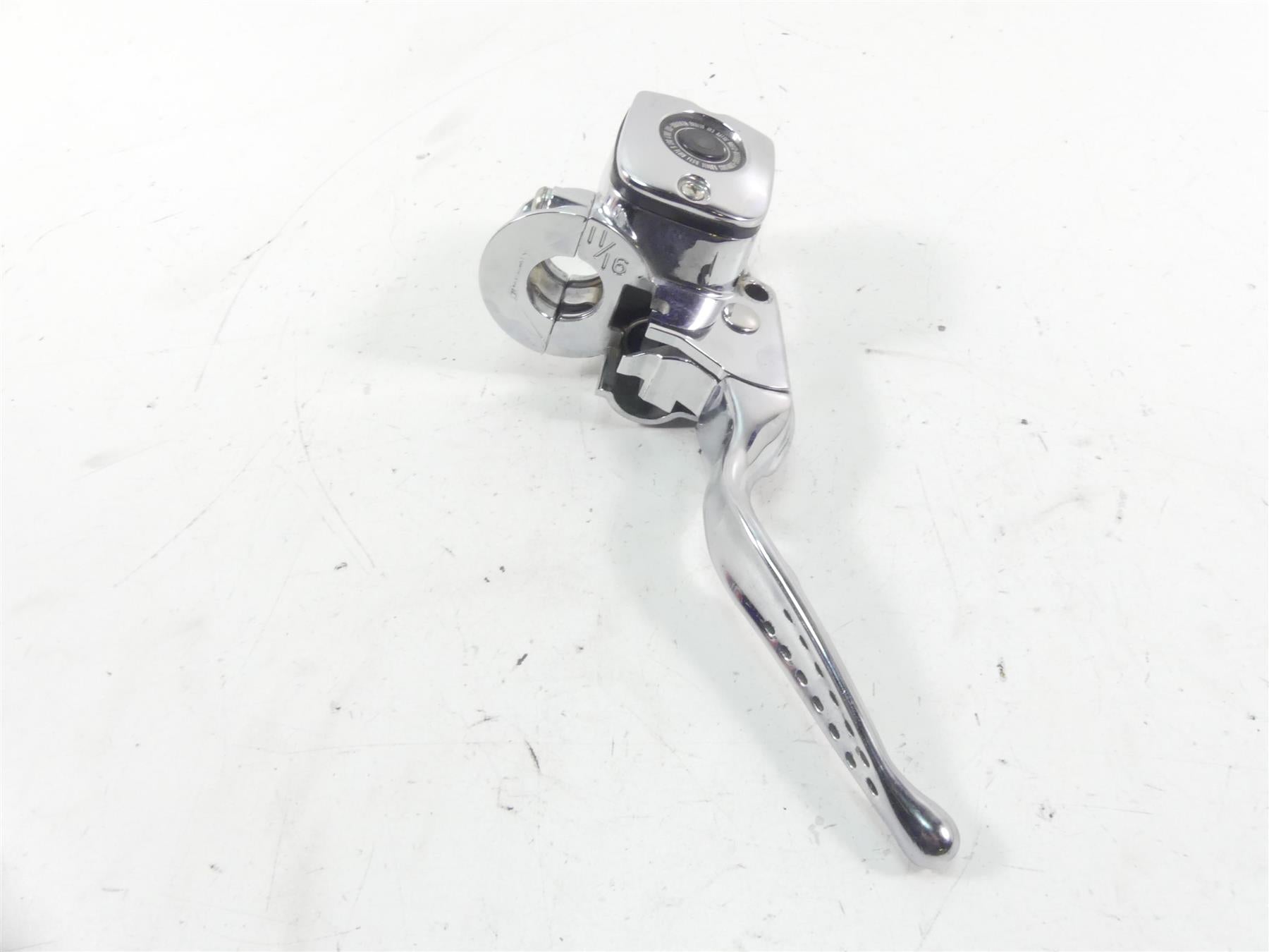 2004 Harley Softail FXSTD SE CVO Deuce Front Brake Master Cylinder 41700741 {{ shop.shopifyCountryName }} - Mototech271