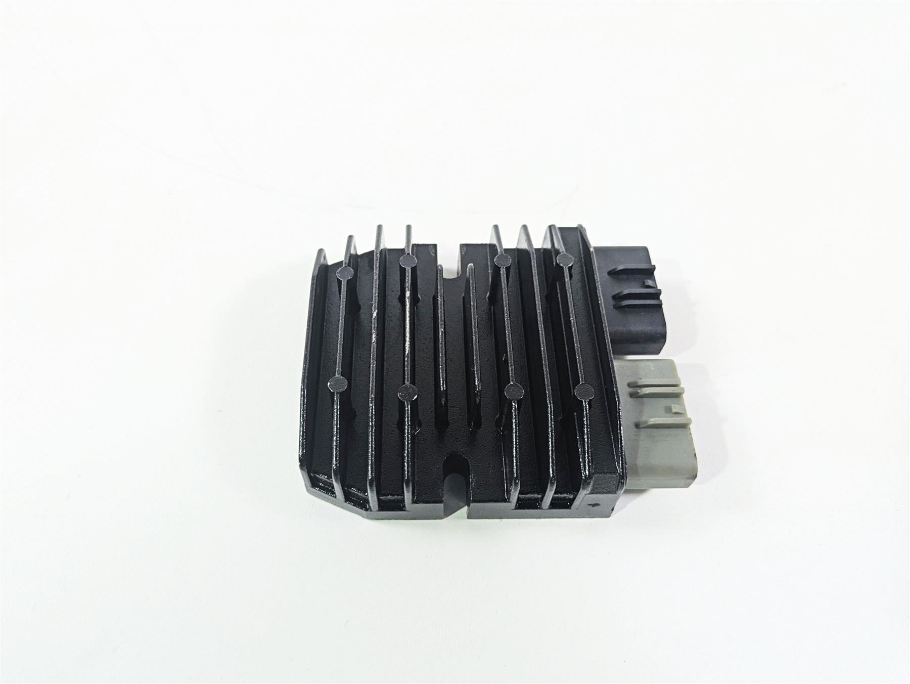 2016 Kawasaki ZX10R Ninja Rectifier Voltage Regulator 21066-0748 {{ shop.shopifyCountryName }} - Mototech271