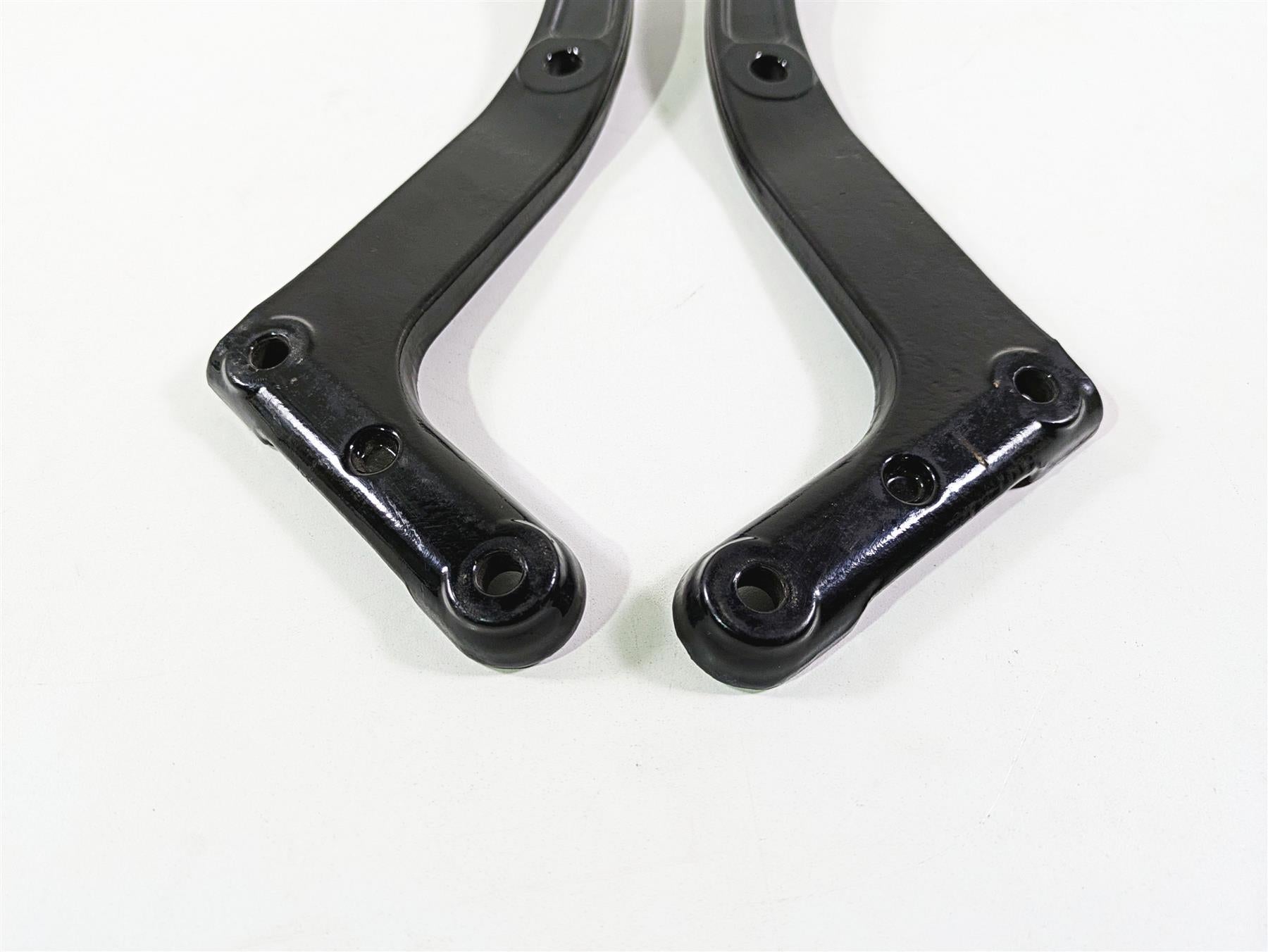 2009 Harley FLSTSB Cross Bones Rear Frame Fender Supports Struts 47813-08BHP {{ shop.shopifyCountryName }} - Mototech271