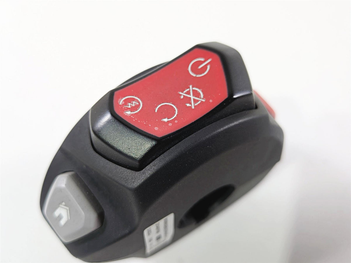 2019 Triumph Speed Triple RS 1050 Right Hand Control Switch Stop Start T2049706 {{ shop.shopifyCountryName }} - Mototech271