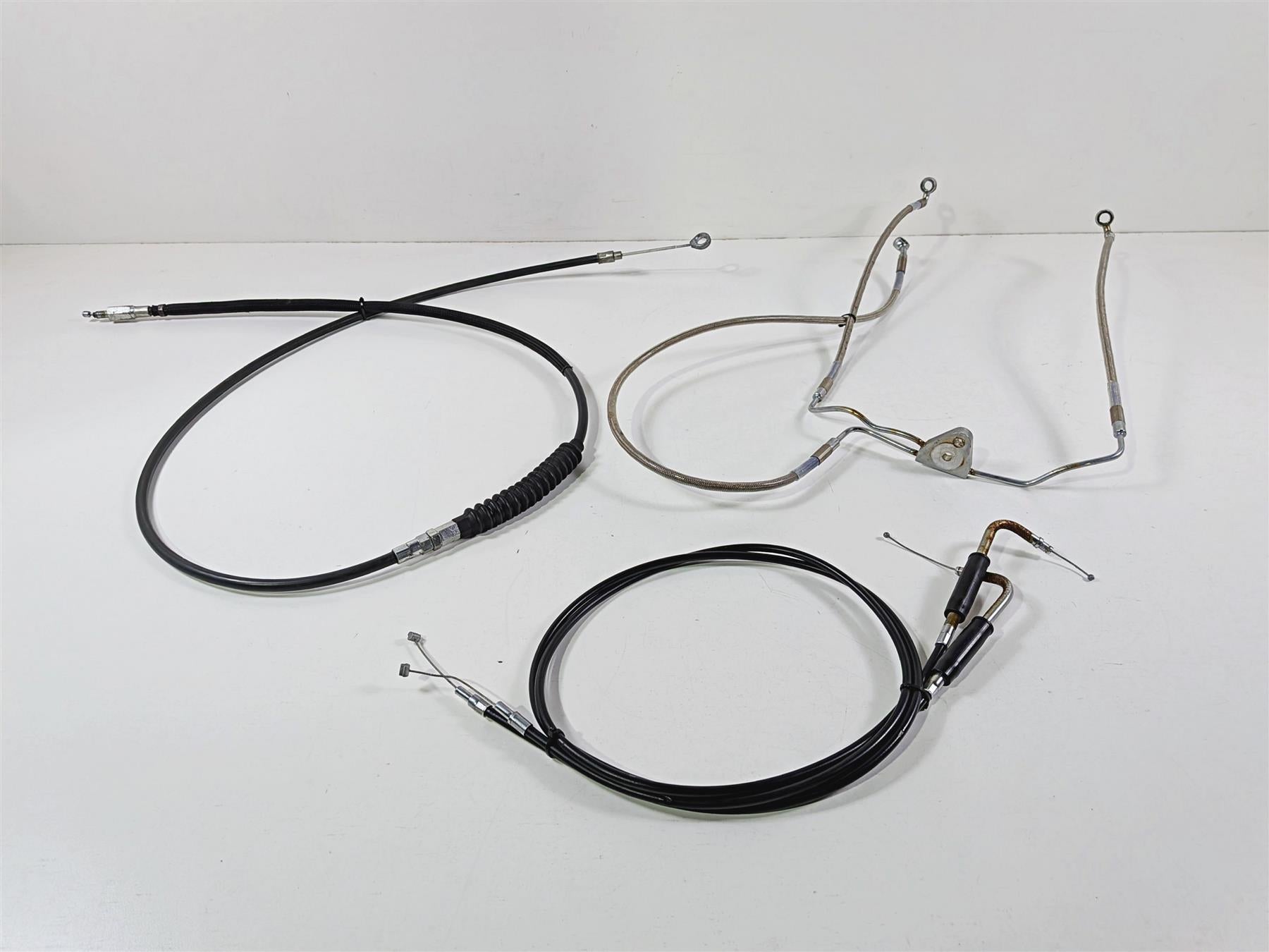 2011 Harley FXDF Dyna Fat Bob 13'' Handle Bar Extended Cable Kit {{ shop.shopifyCountryName }} - Mototech271