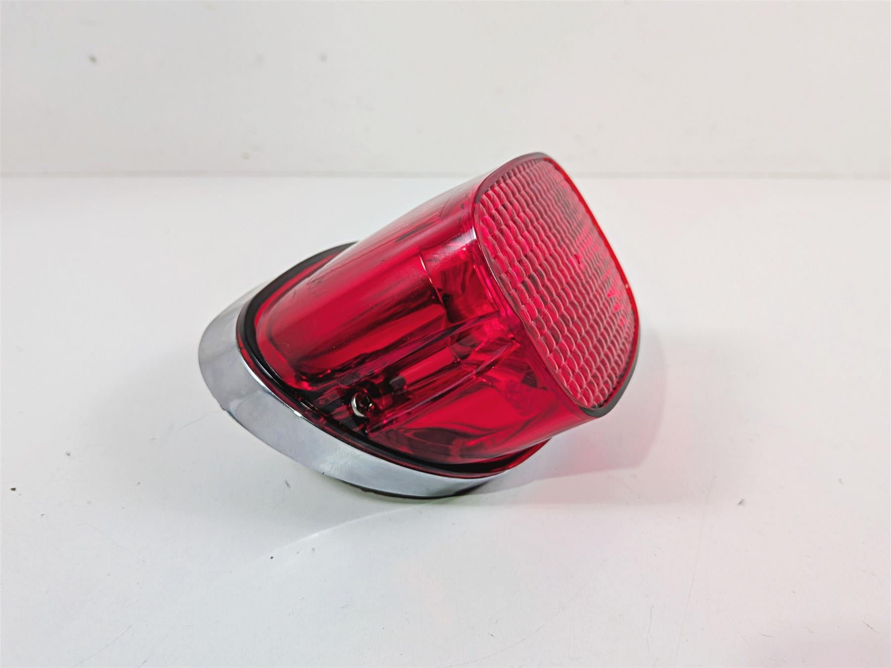 2006 Harley Davidson Dyna FXDBI Street Bob Taillight Tail Light Lamp 68140-04 {{ shop.shopifyCountryName }} - Mototech271