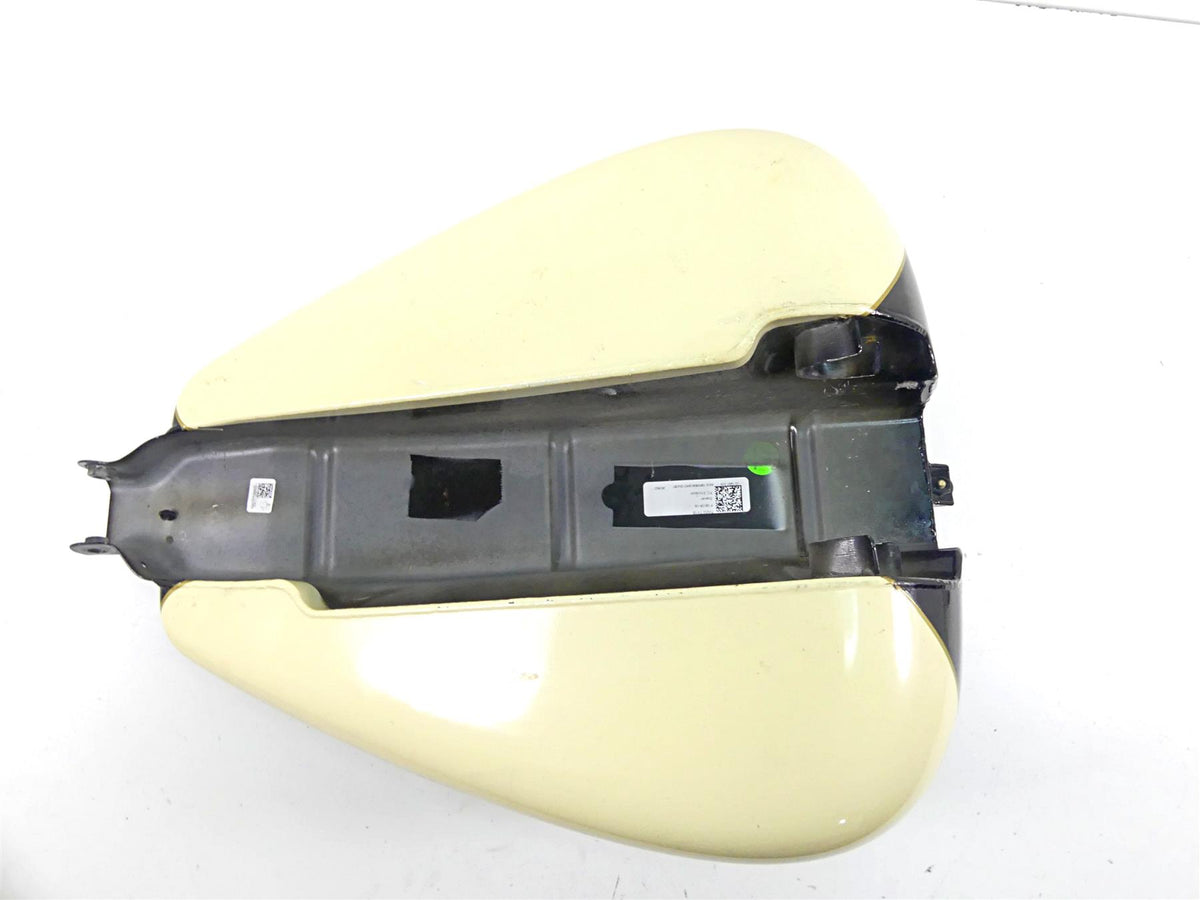 2019 Indian Chieftain Classic Fuel Gas Petrol Tank - Dented 1021997 {{ shop.shopifyCountryName }} - Mototech271