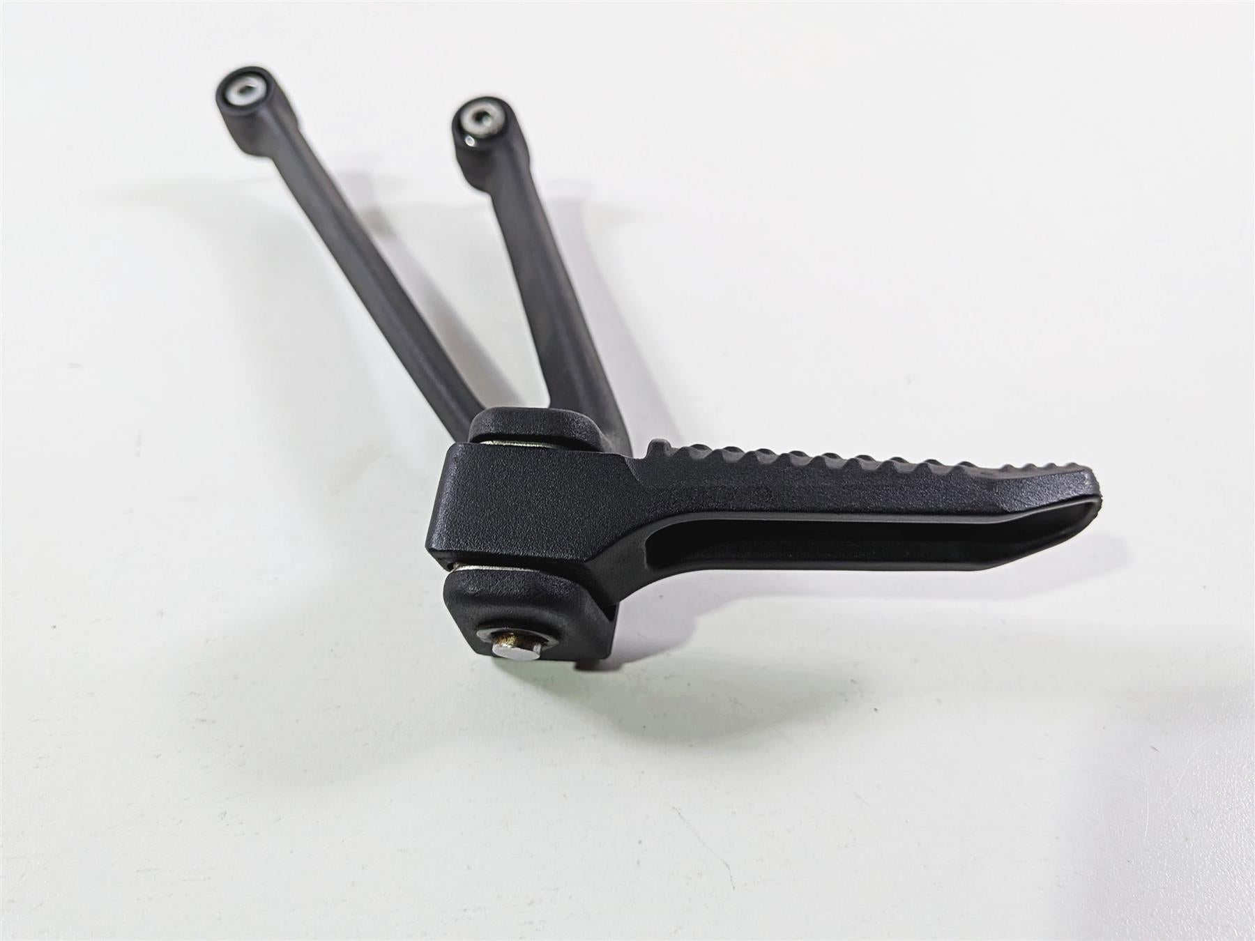 2016 BMW S1000RR K46 Left Rear Passenger Foot Peg Rest 46718521680-Mototech271