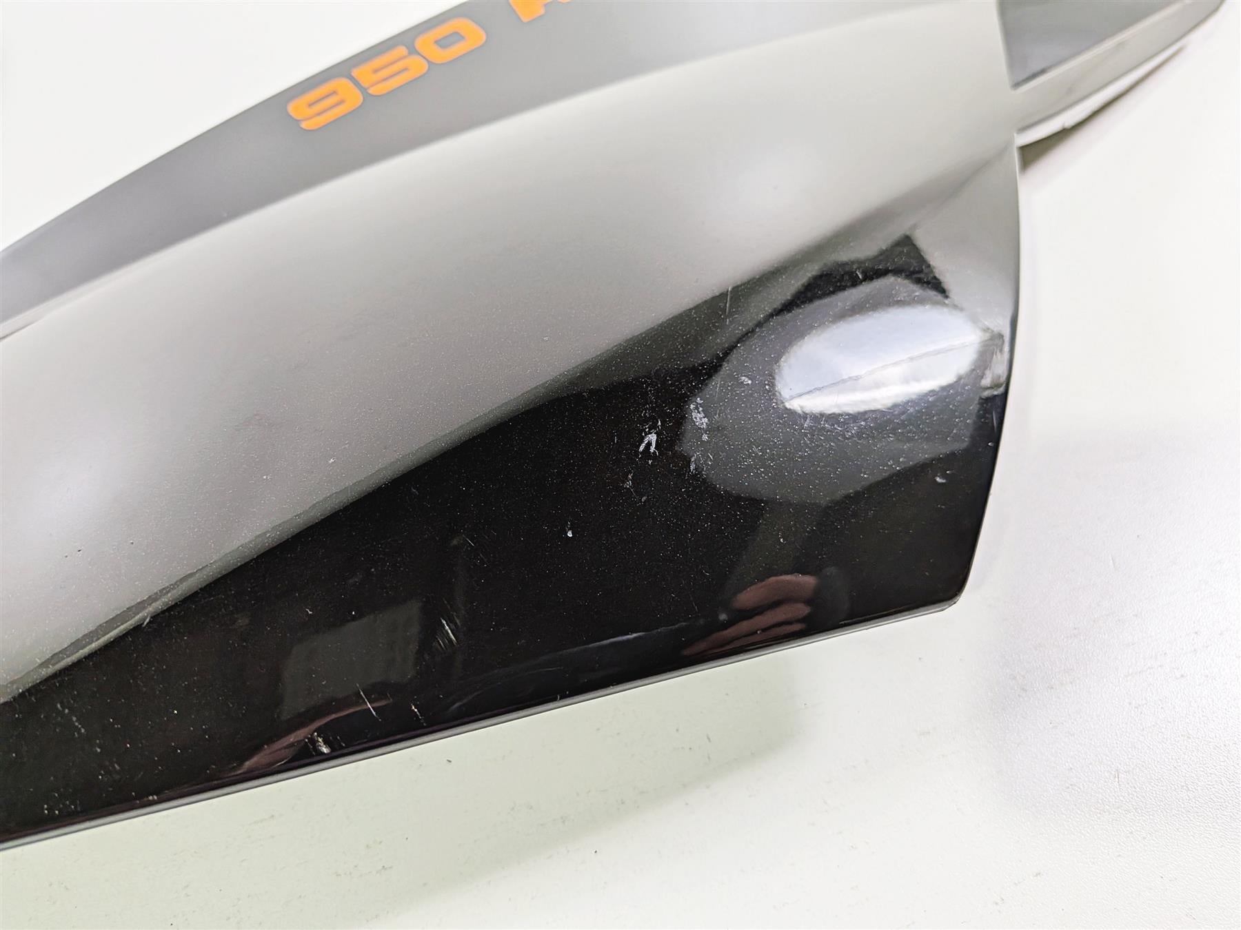 2005 KTM 950 LC8 Adventure Rear Tail Side Cover Fairings 60008041000 60008042000 {{ shop.shopifyCountryName }} - Mototech271