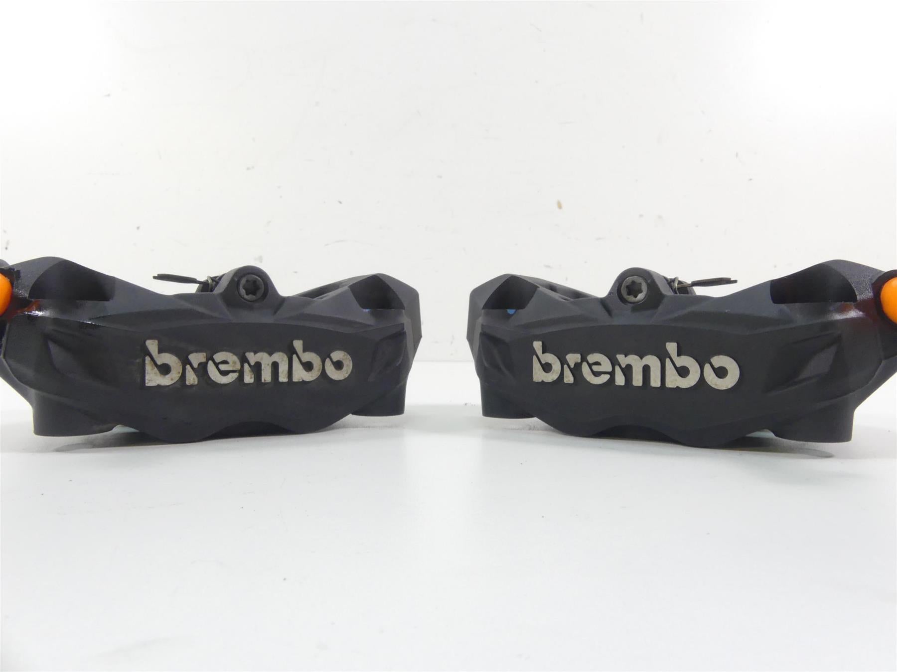 2021 Aprilia Tuono 660 RS660 Front Brembo 100mm Brake Calipers 2B006451 2B006452 {{ shop.shopifyCountryName }} - Mototech271