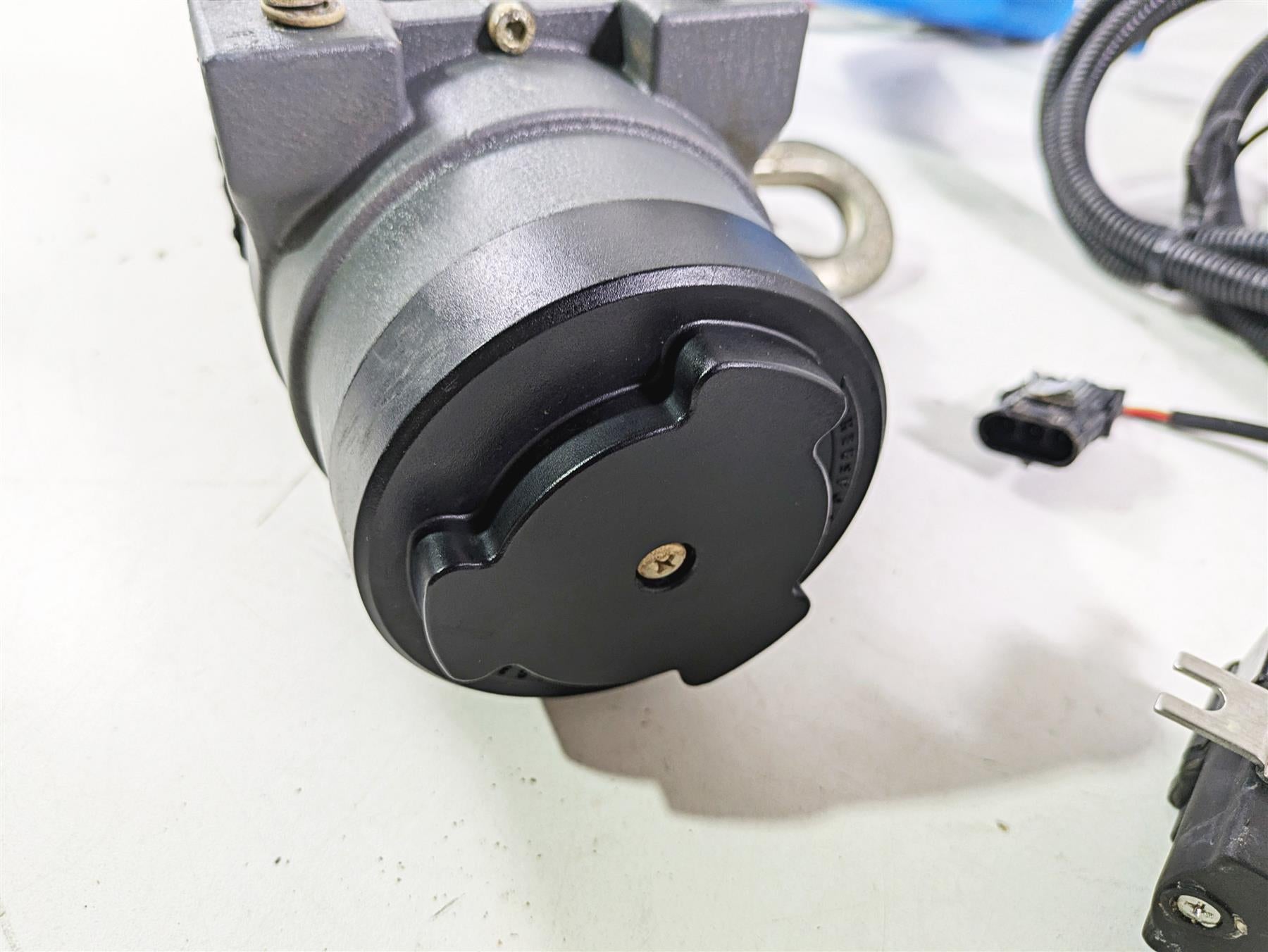 2018 Can Am Maverick X3 XRC Turbo R SuperWinch Winch Terra 45 710005659 71000699 {{ shop.shopifyCountryName }} - Mototech271