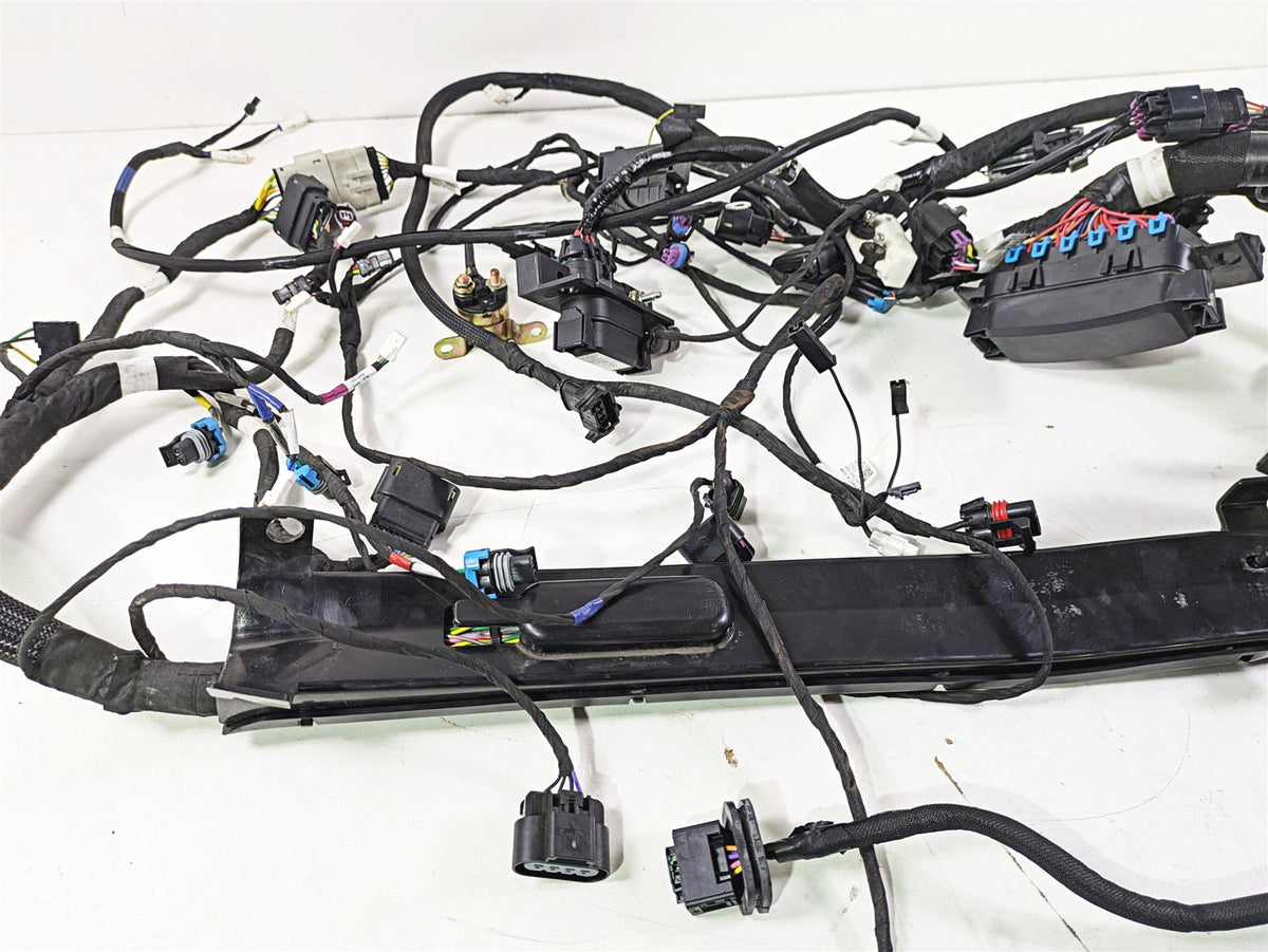 2019 Indian Chieftain Limited Main Wiring Harness Loom -No Cuts 2414745 {{ shop.shopifyCountryName }} - Mototech271