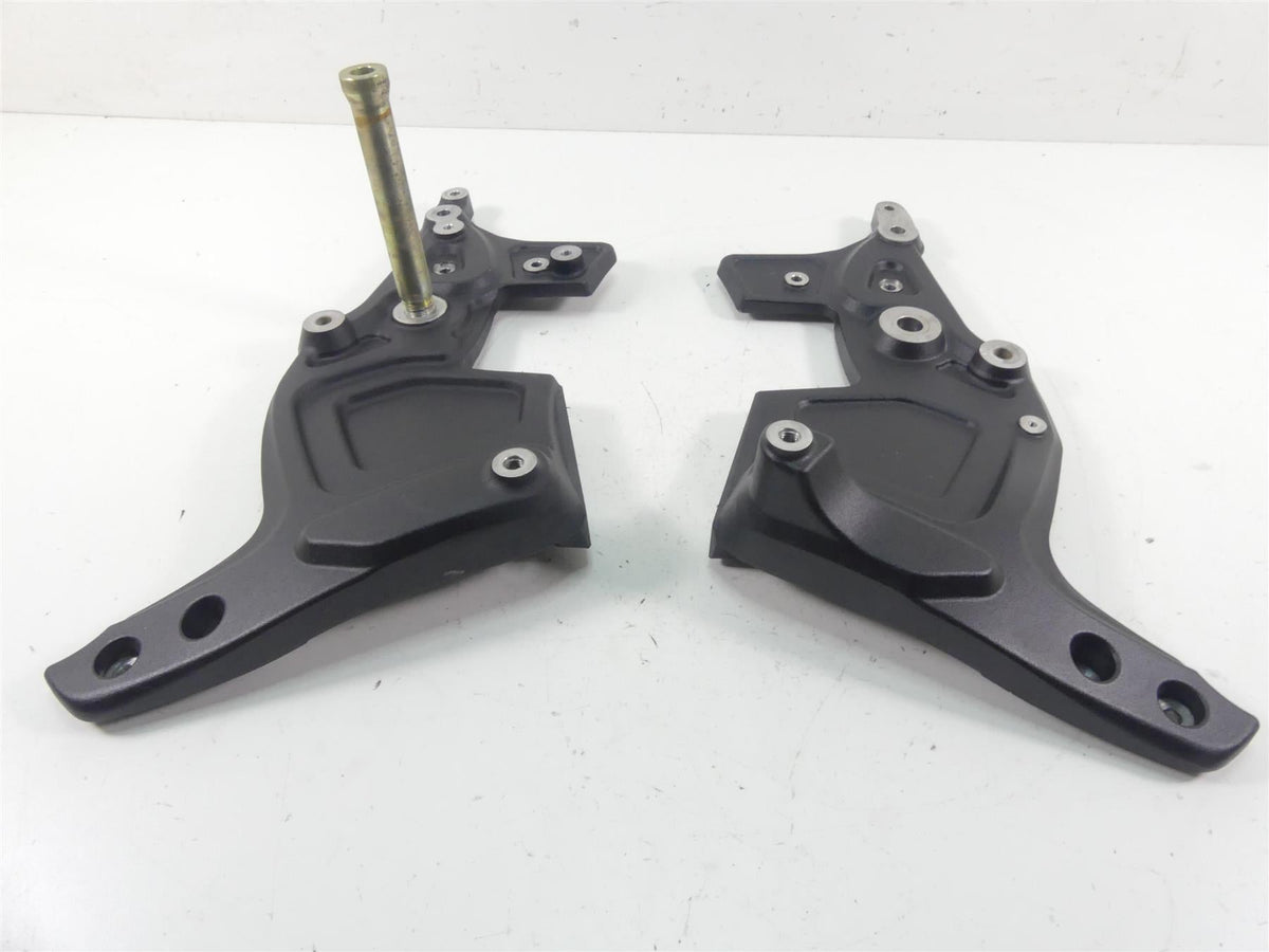 2018 Indian Scout Sixty Midframe Brackets Mounts Walls Set 5139625 5139624 {{ shop.shopifyCountryName }} - Mototech271